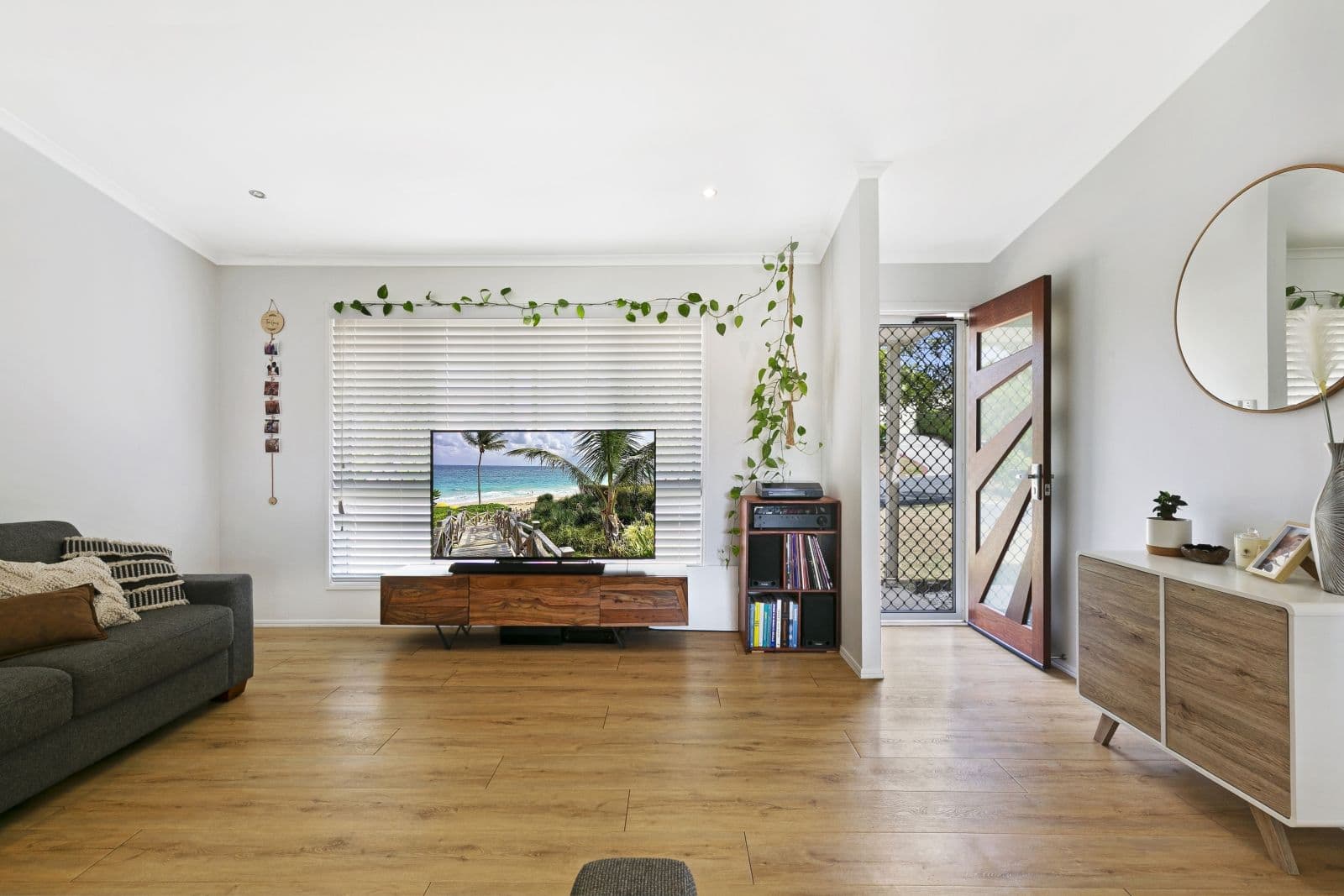 29 Ziedan Drive, Mudgeeraba QLD 4213, Mudgeeraba - Thumbnail 4