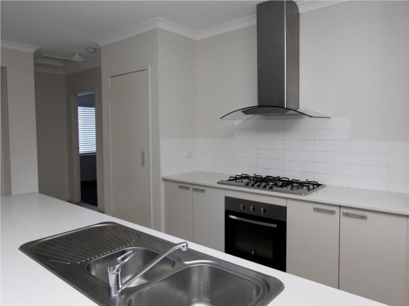11/115 Campbell Street, Truganina - Thumbnail 2