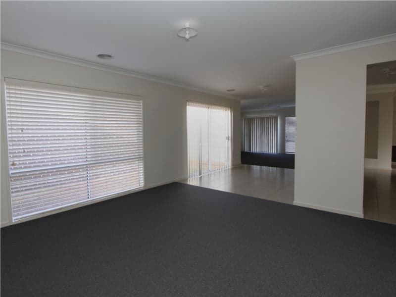 11/115 Campbell Street, Truganina - Thumbnail 6