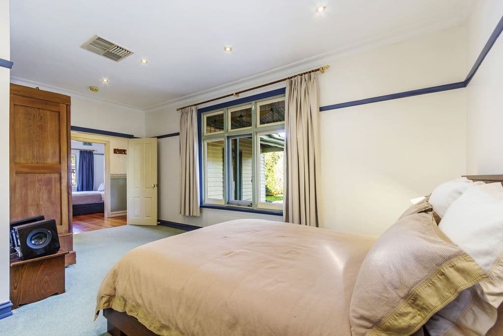 17 Elmhurst Road, Blackburn VIC 3130, Blackburn - Thumbnail 6