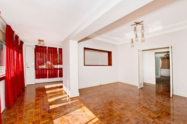 121 Chaleyer Street, ROSE BAY NSW 2029, Rose Bay - Thumbnail 2
