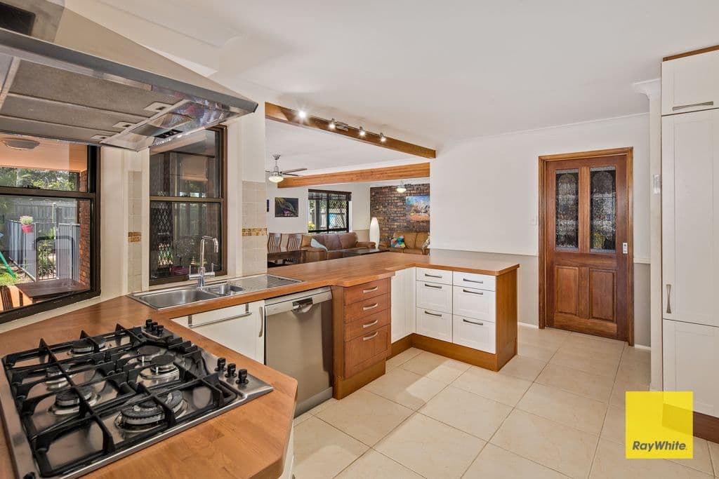 6 Macadamia Street, Victoria Point QLD 4165, Victoria Point - Thumbnail 4
