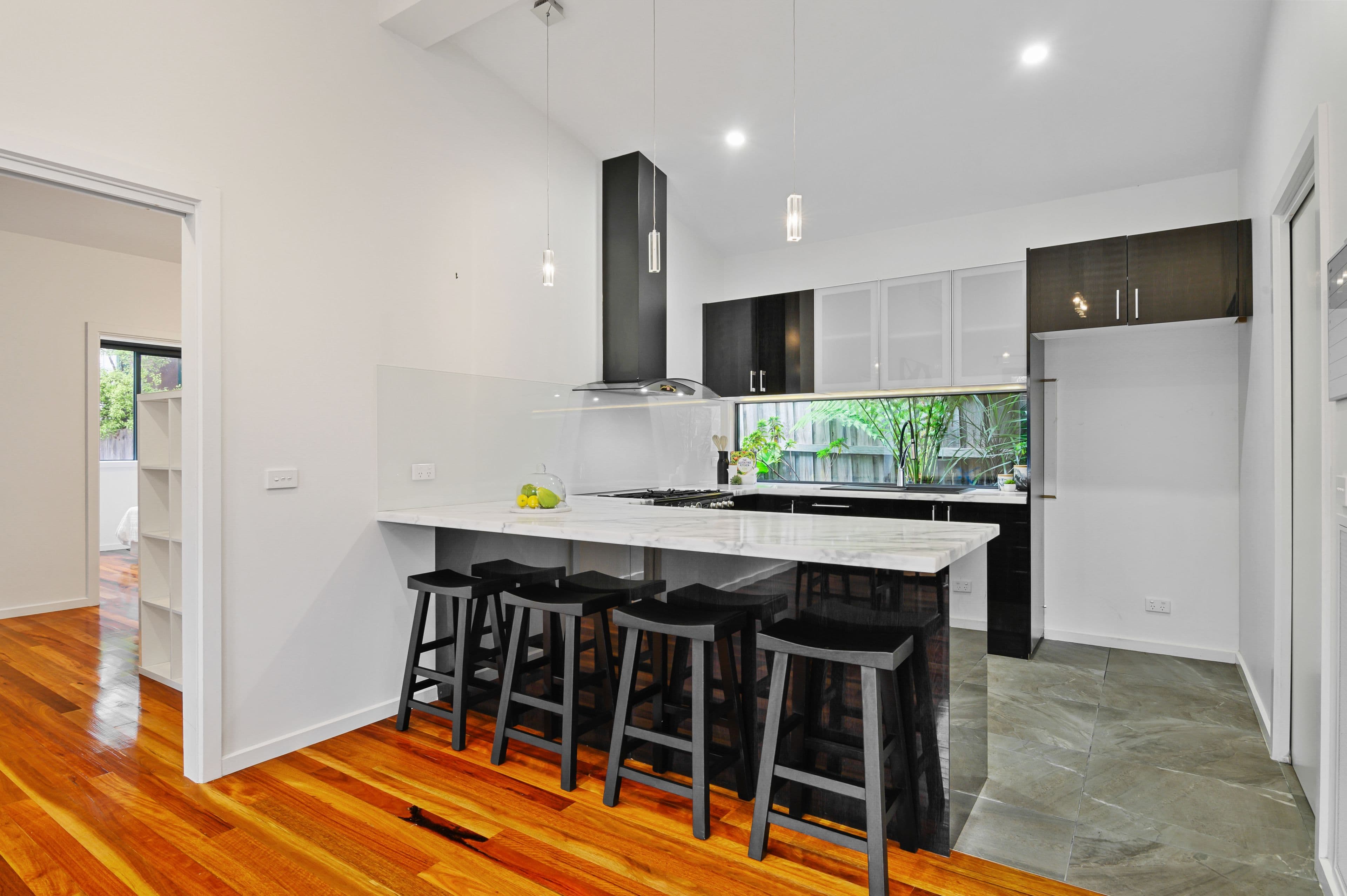 13 Windsor Rise, Sunbury - Thumbnail 3