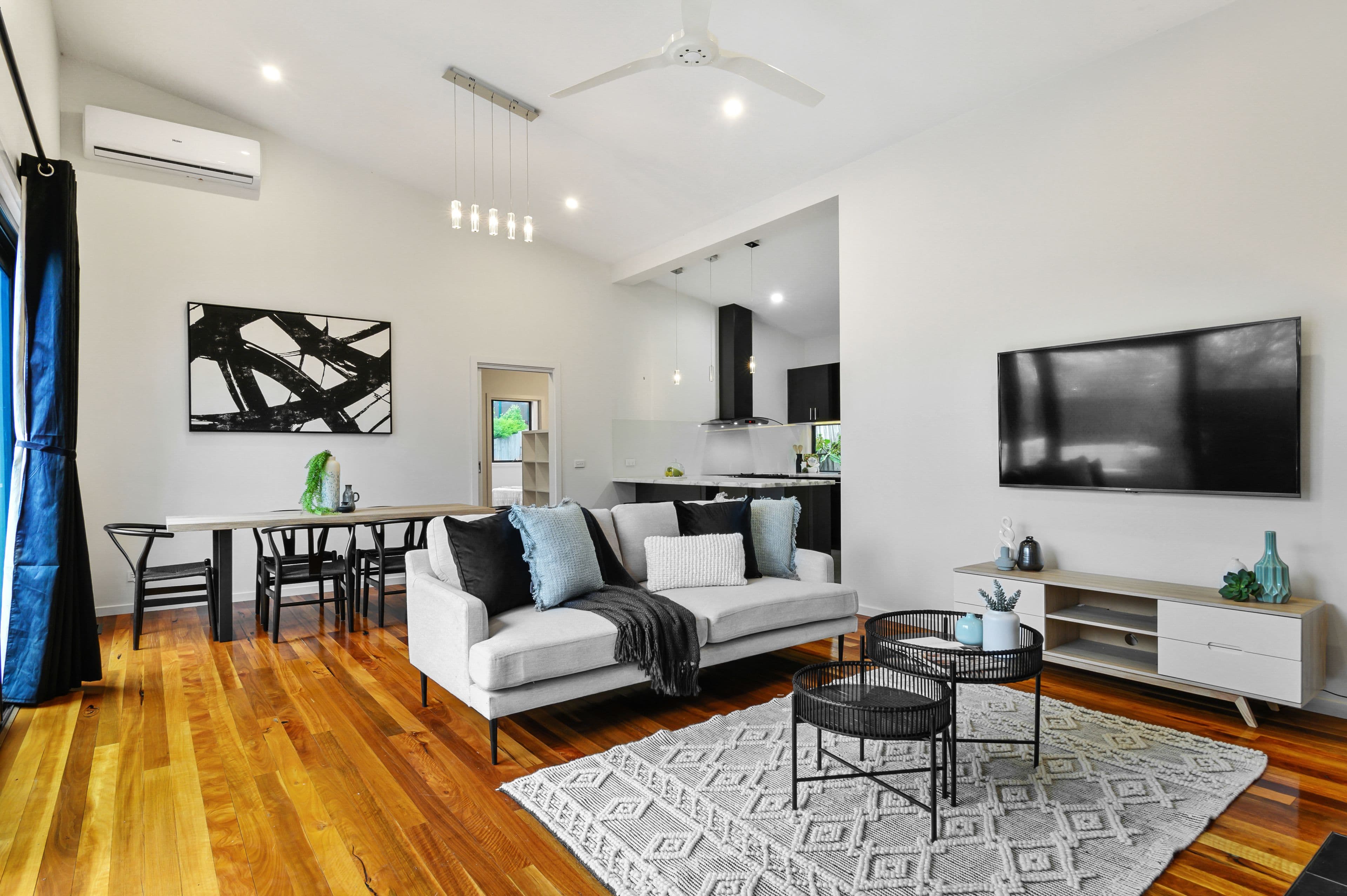 13 Windsor Rise, Sunbury - Thumbnail 4