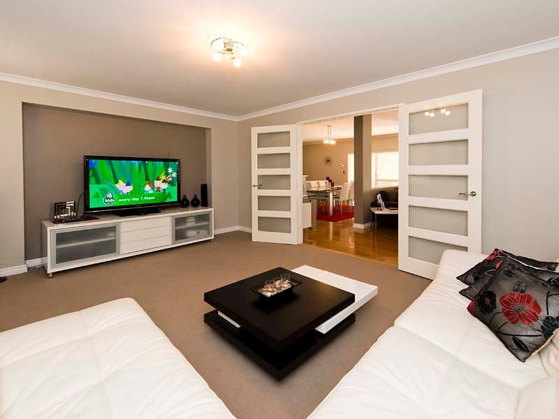 56 Dumbarton Road, CANNING VALE WA 6155, Canning Vale - Thumbnail 4