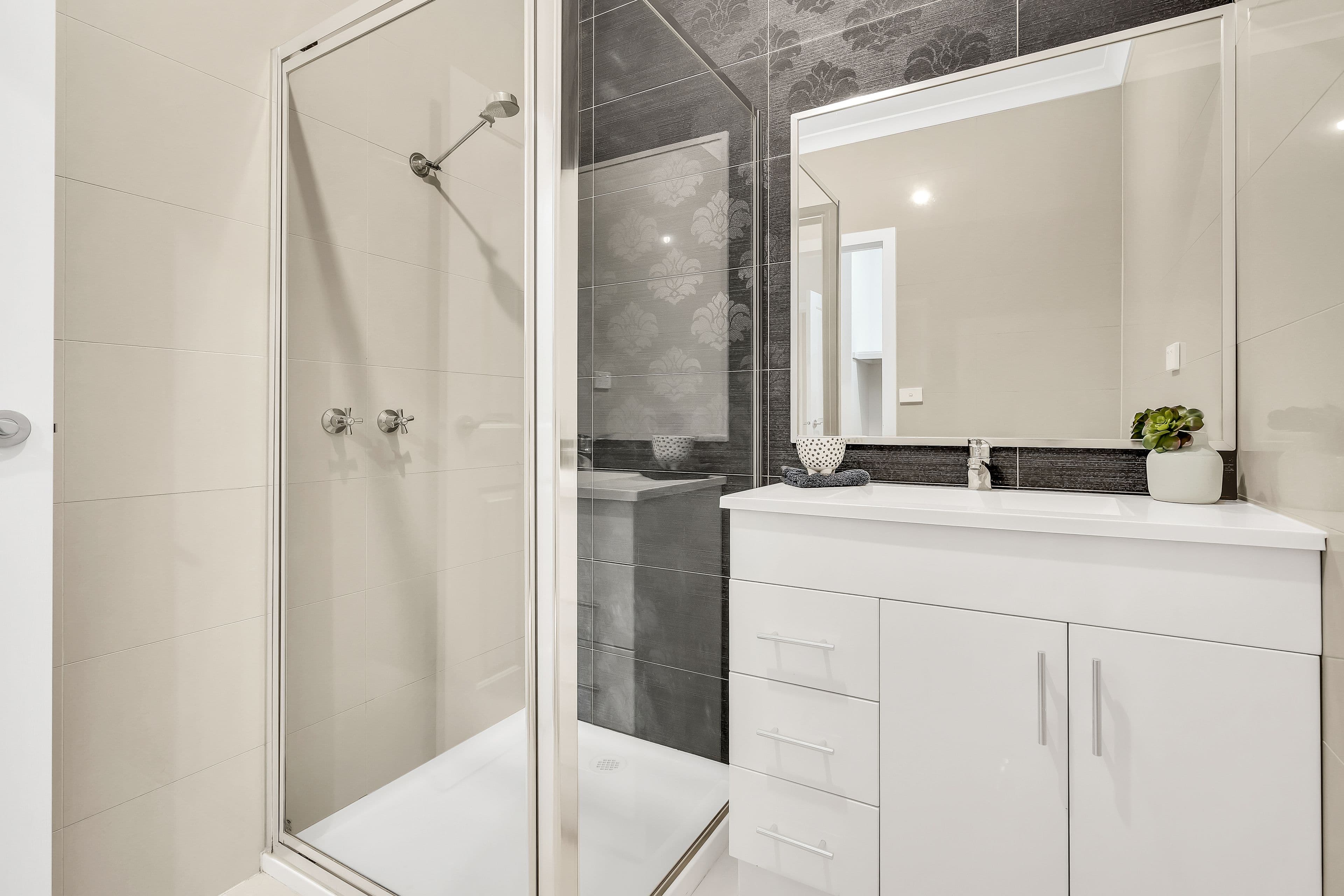 19 Gateshead Street, Craigieburn VIC 3064, Craigieburn - Thumbnail 3