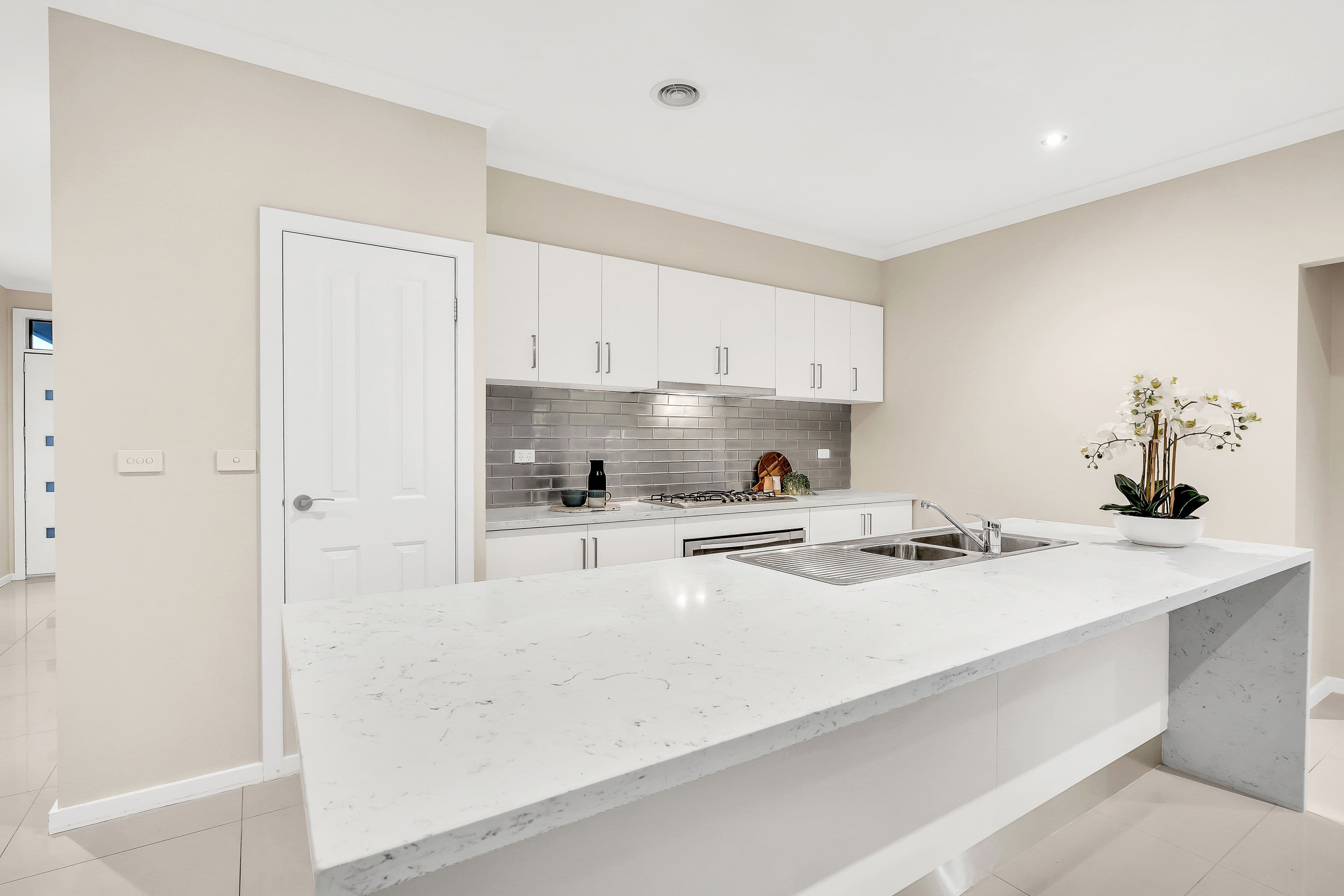 19 Gateshead Street, Craigieburn VIC 3064, Craigieburn - Thumbnail 4