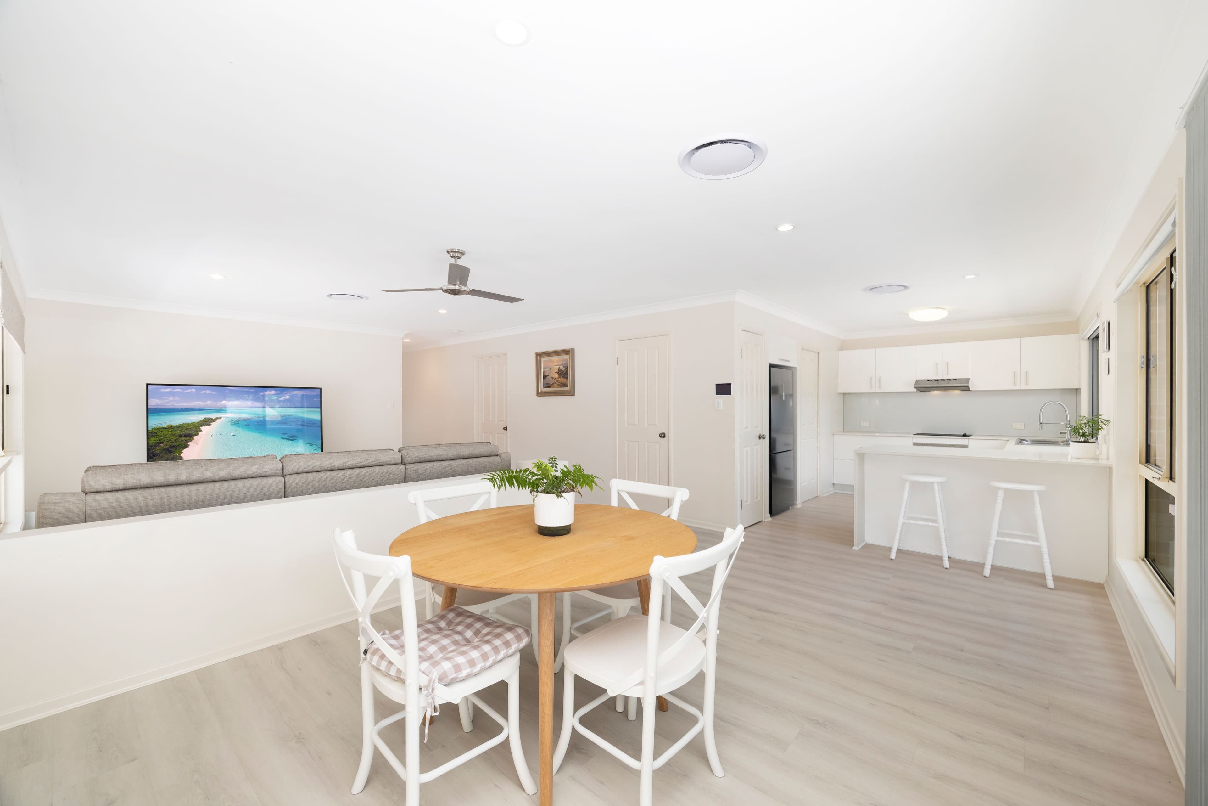 59 Lambor Drive, Mudgeeraba QLD 4213, Mudgeeraba - Thumbnail 4