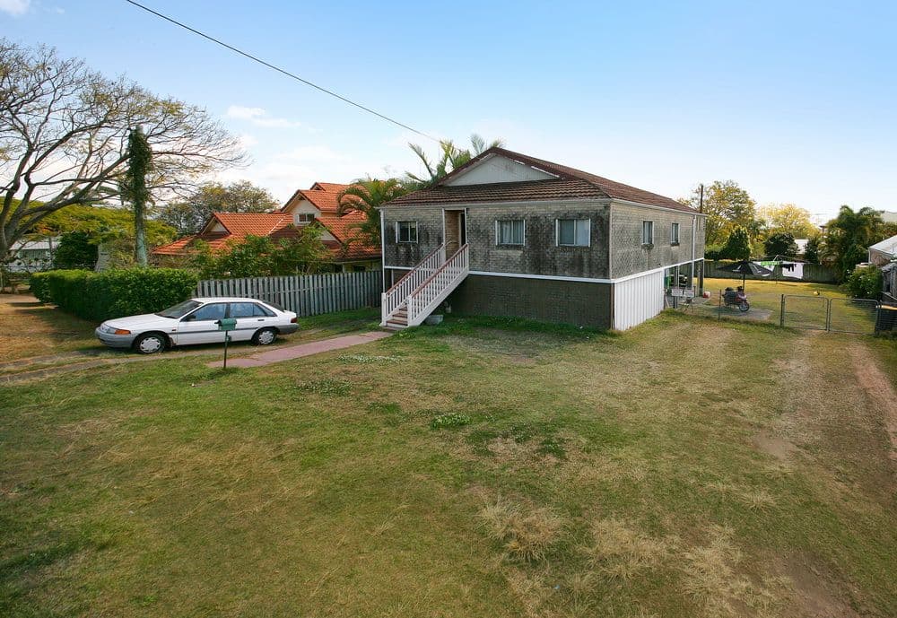 15 Derby Street, HENDRA QLD 4011, Hendra - Thumbnail 2