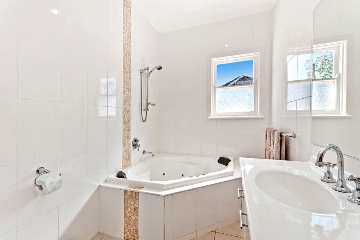 3 Wildwood Crescent, Warrnambool VIC 3280, Warrnambool - Thumbnail 6