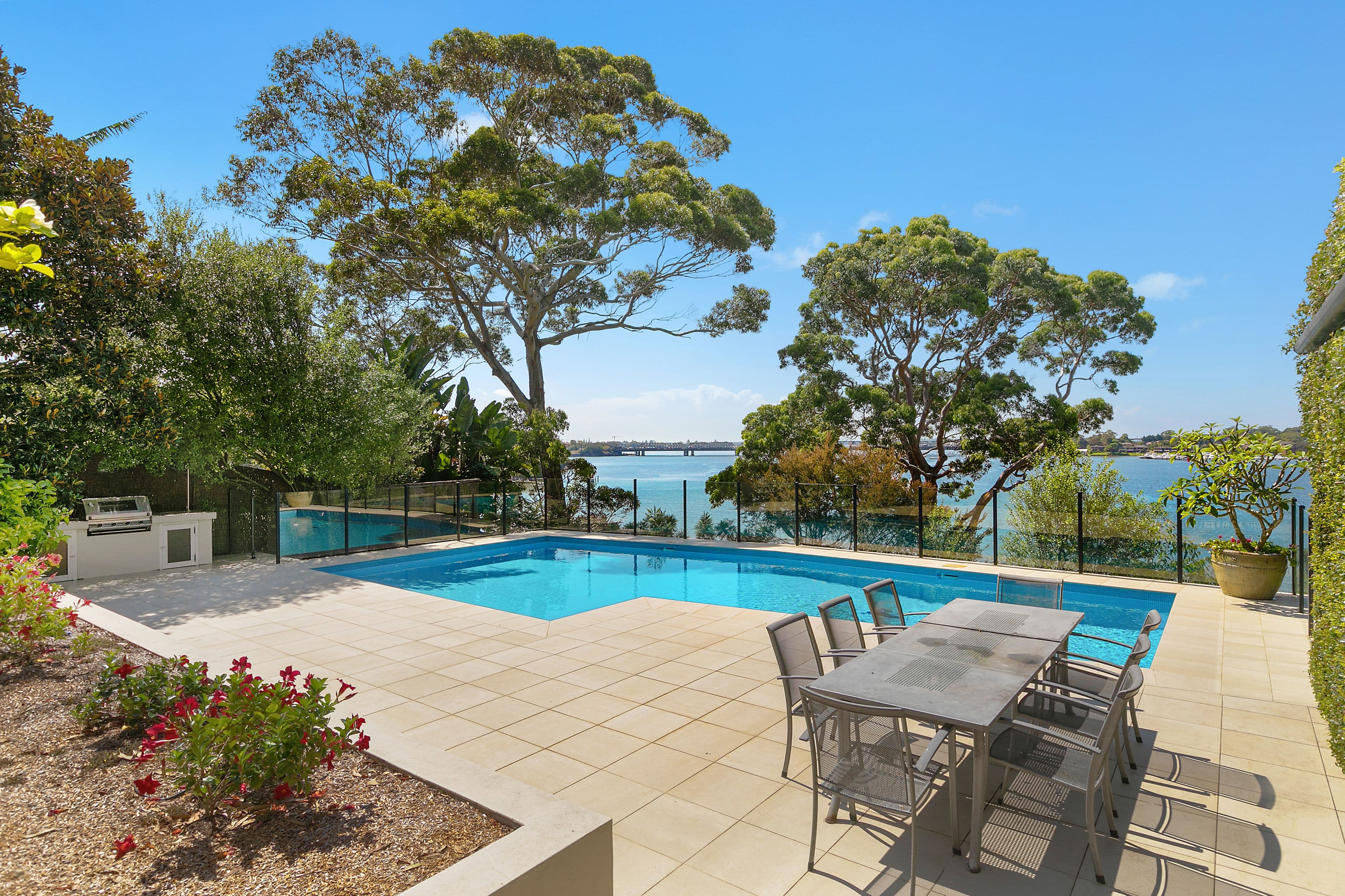 132 Stuart Street, Blakehurst NSW 2221, Blakehurst - Thumbnail 2