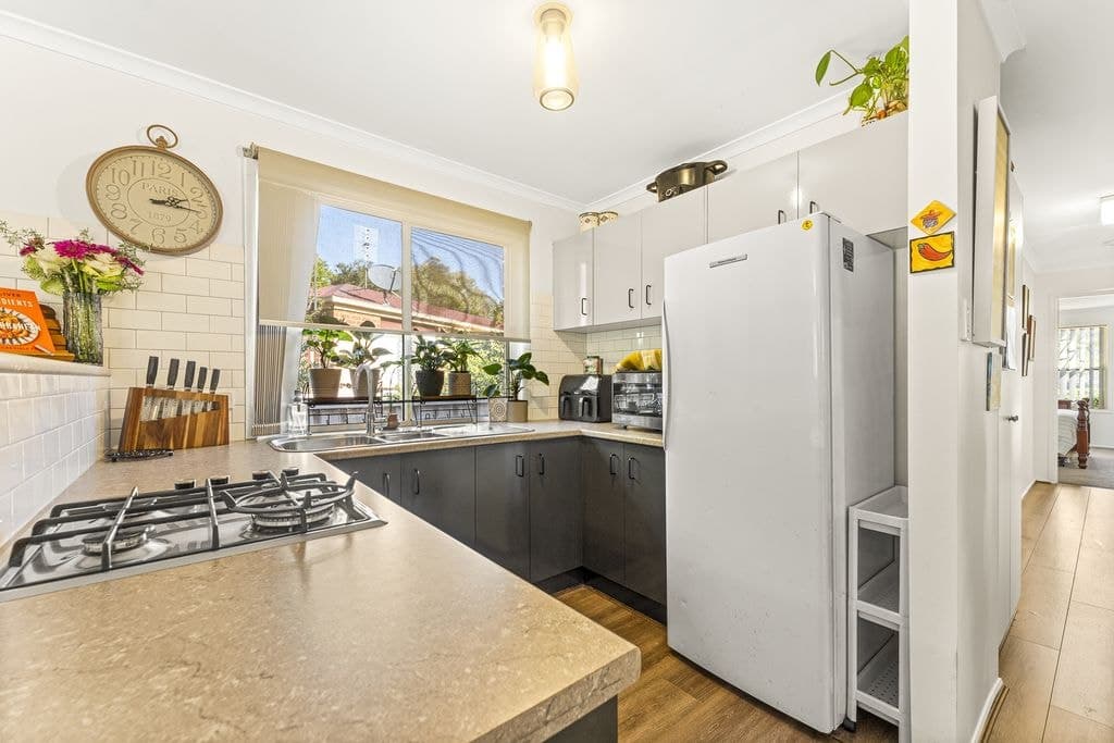 5 Blacksburg Court, Lake Munmorah - Thumbnail 2