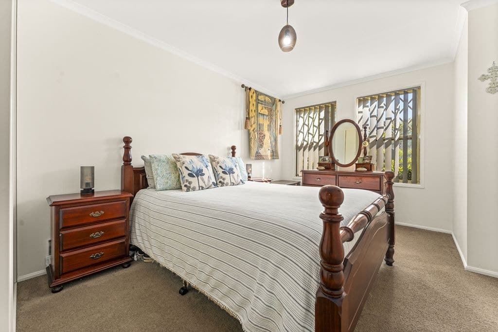 5 Blacksburg Court, Lake Munmorah - Thumbnail 4