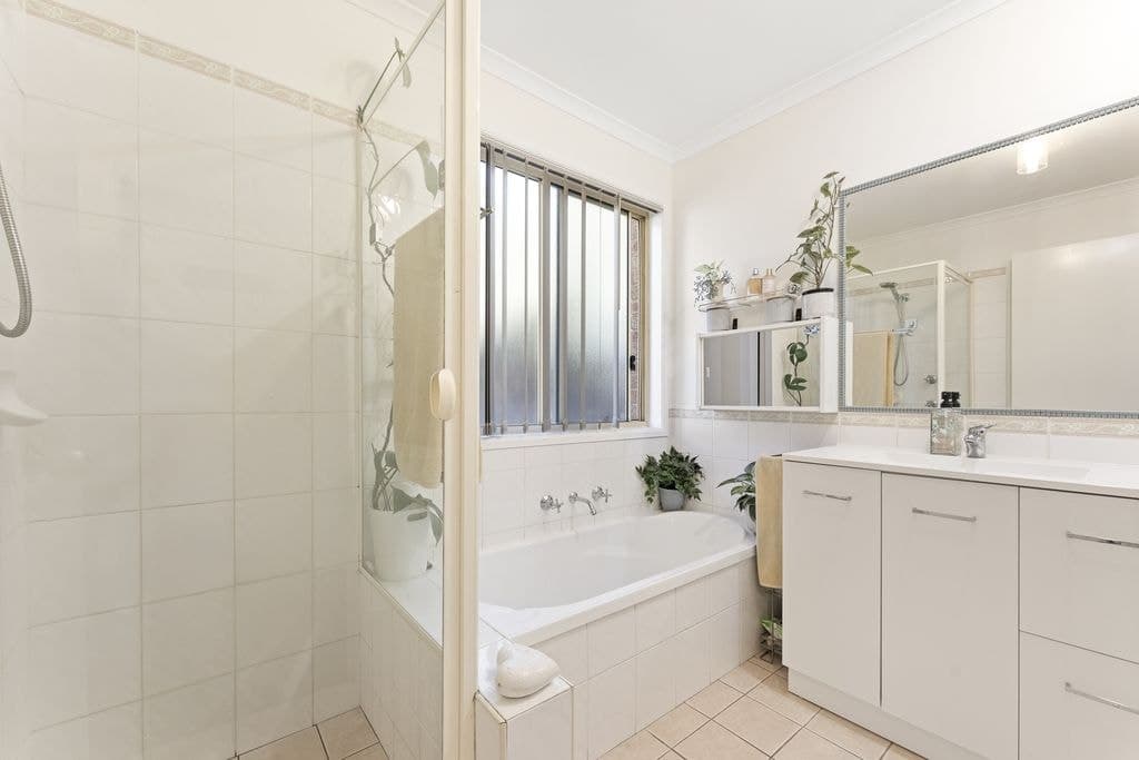 5 Blacksburg Court, Lake Munmorah - Thumbnail 7