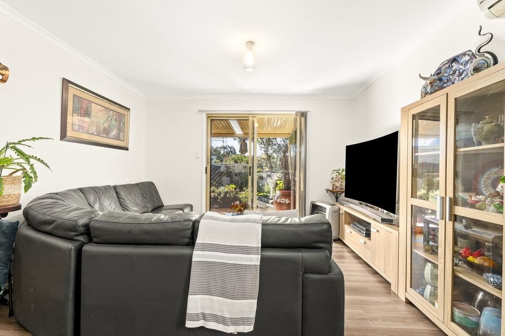 5 Blacksburg Court, Lake Munmorah - Thumbnail 8