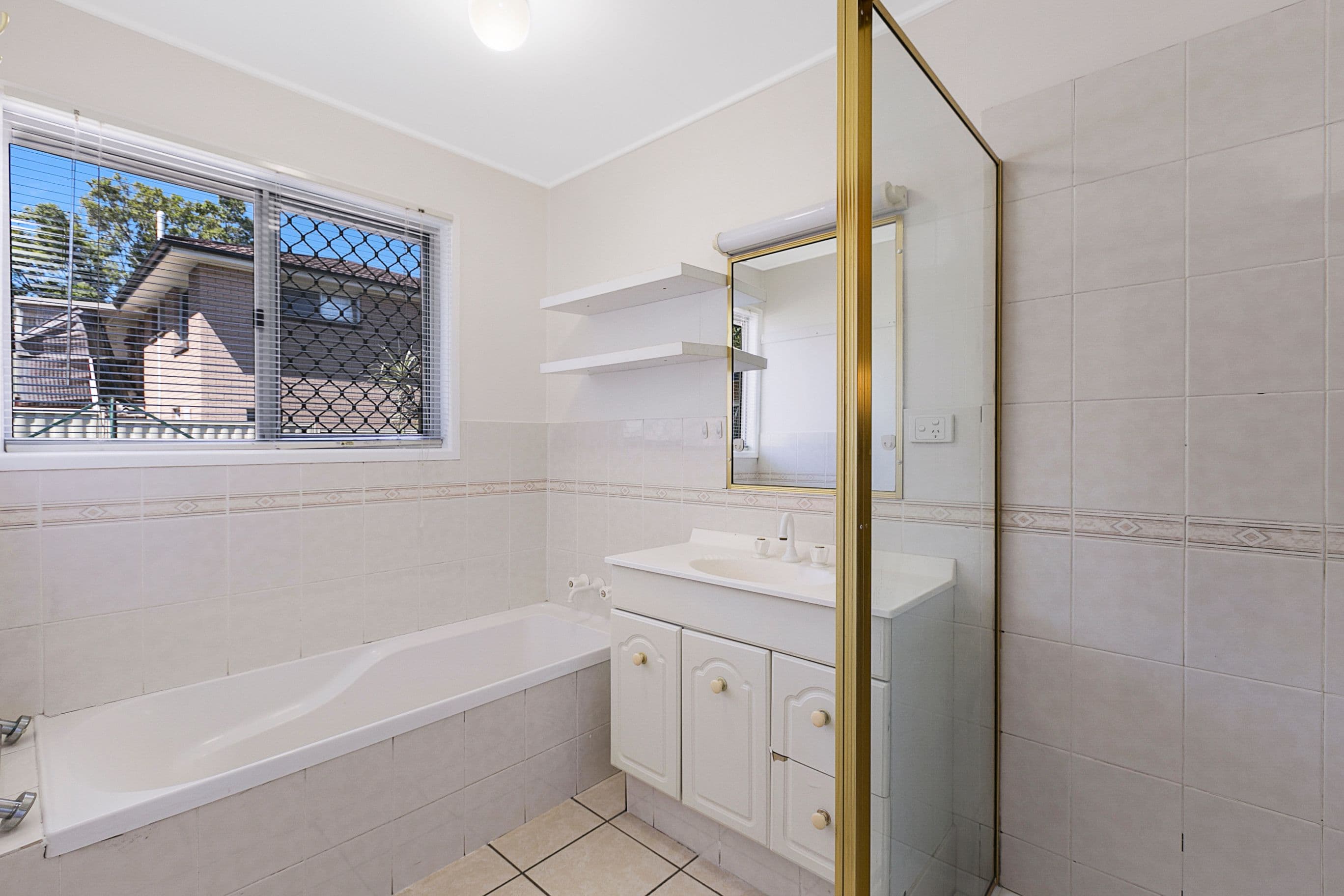 3 Elizabeth Drive, Alexandra Hills QLD 4161, Alexandra Hills - Thumbnail 5