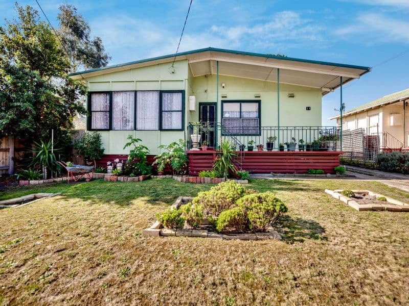 11 Forest Drive, Frankston North VIC 3200, Frankston North - Image 1