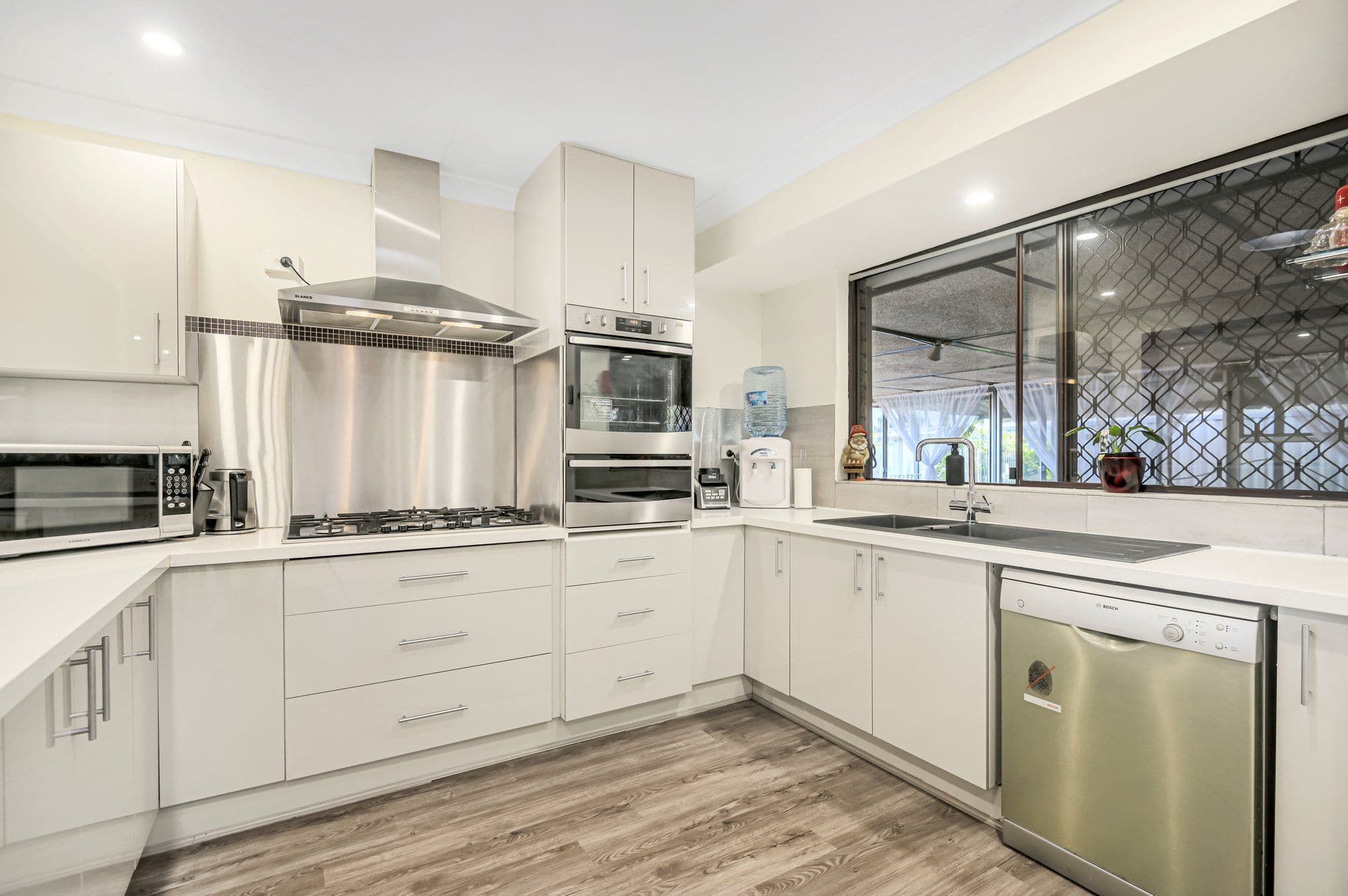 1 Knightsbridge Way, Thornlie WA 6108, Thornlie - Image 1