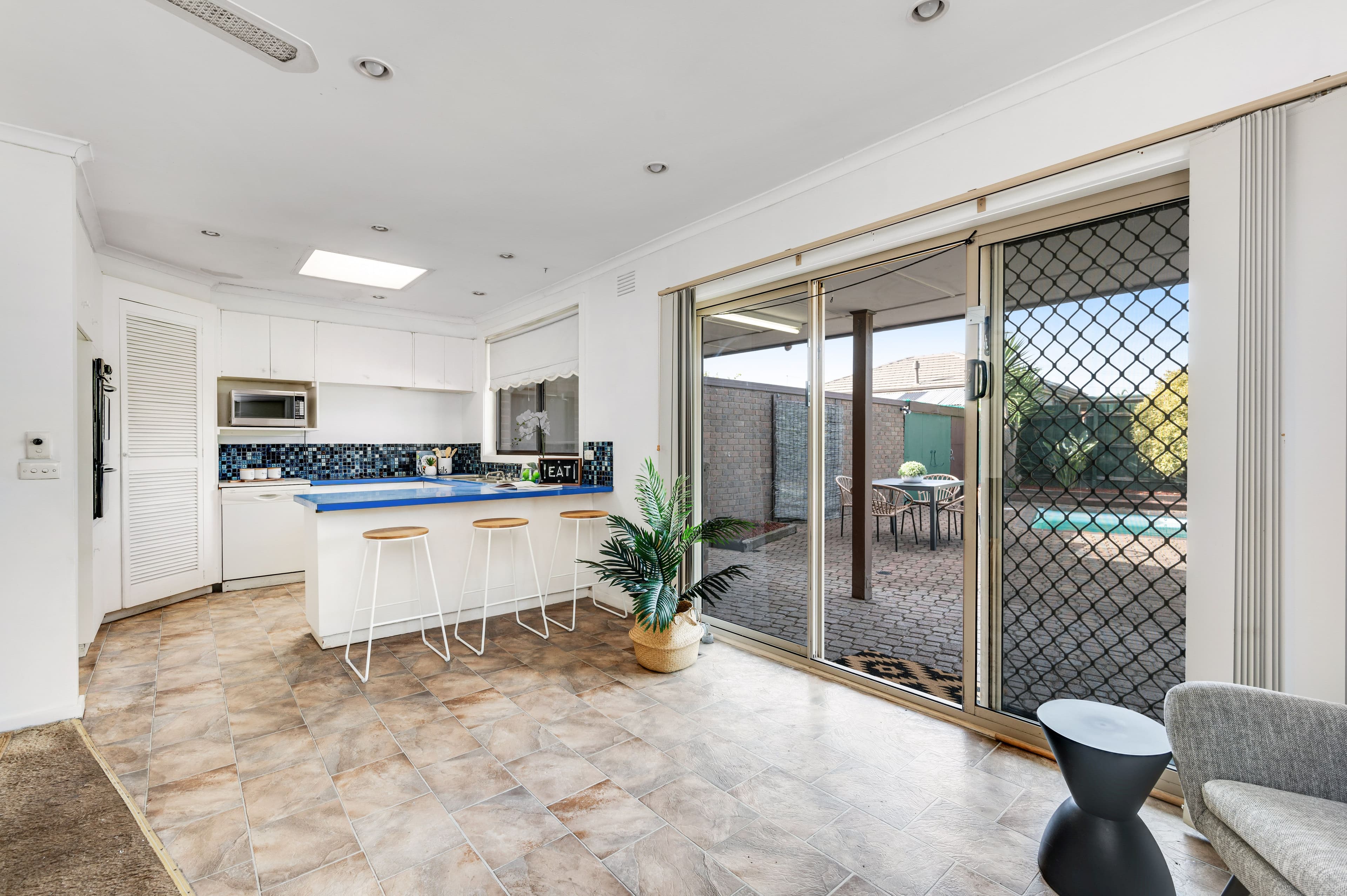 4 Cornwall Close, Gladstone Park VIC 3043, Gladstone Park - Thumbnail 8
