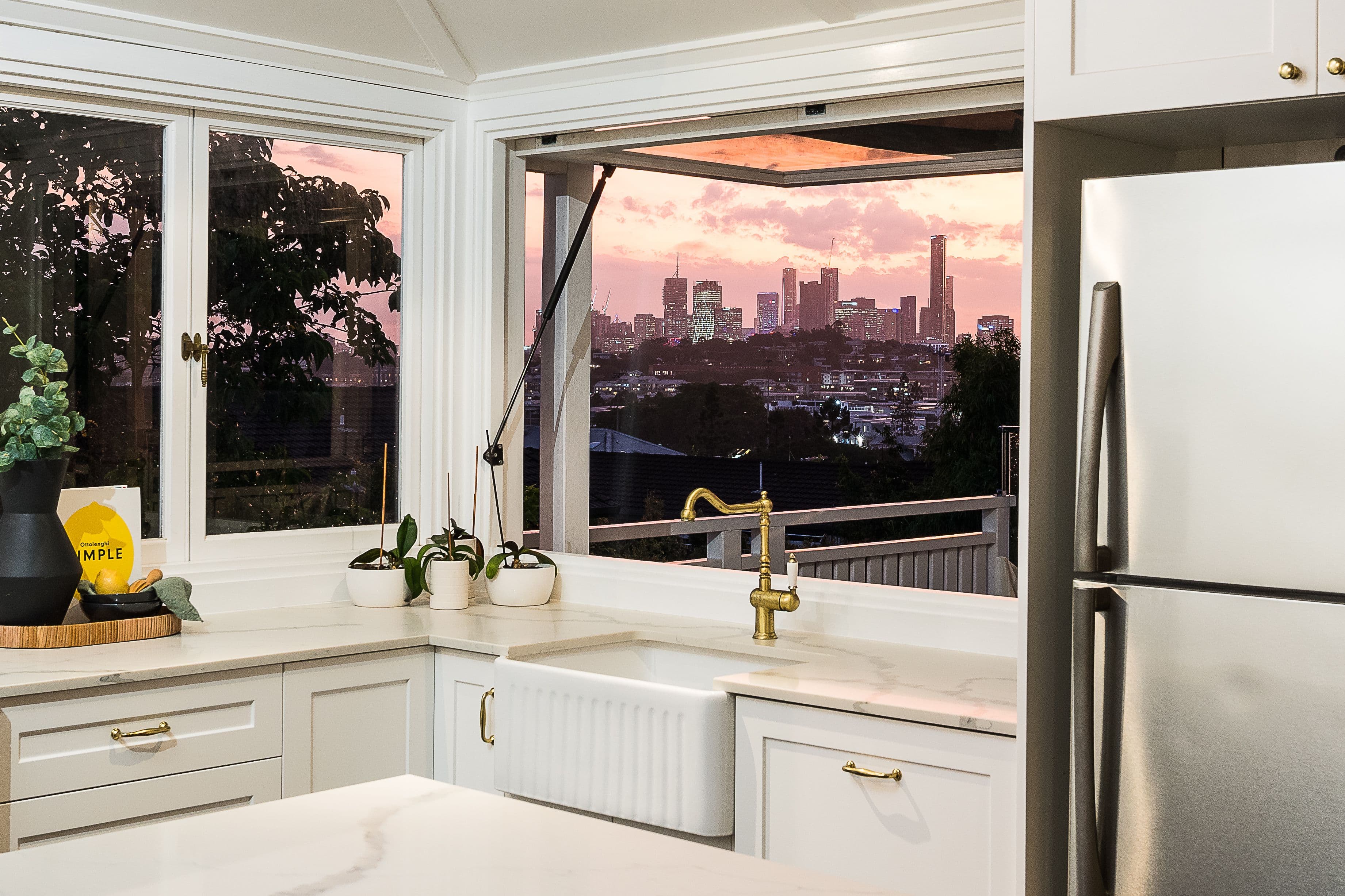 26 Pine Street, Bulimba QLD 4171, Bulimba - Thumbnail 2