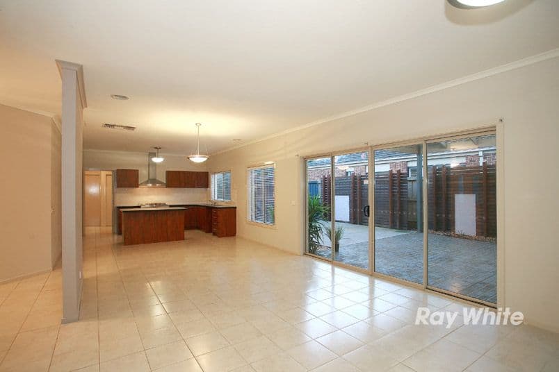 17 Satin Street, CRANBOURNE VIC 3977, Cranbourne - Thumbnail 8