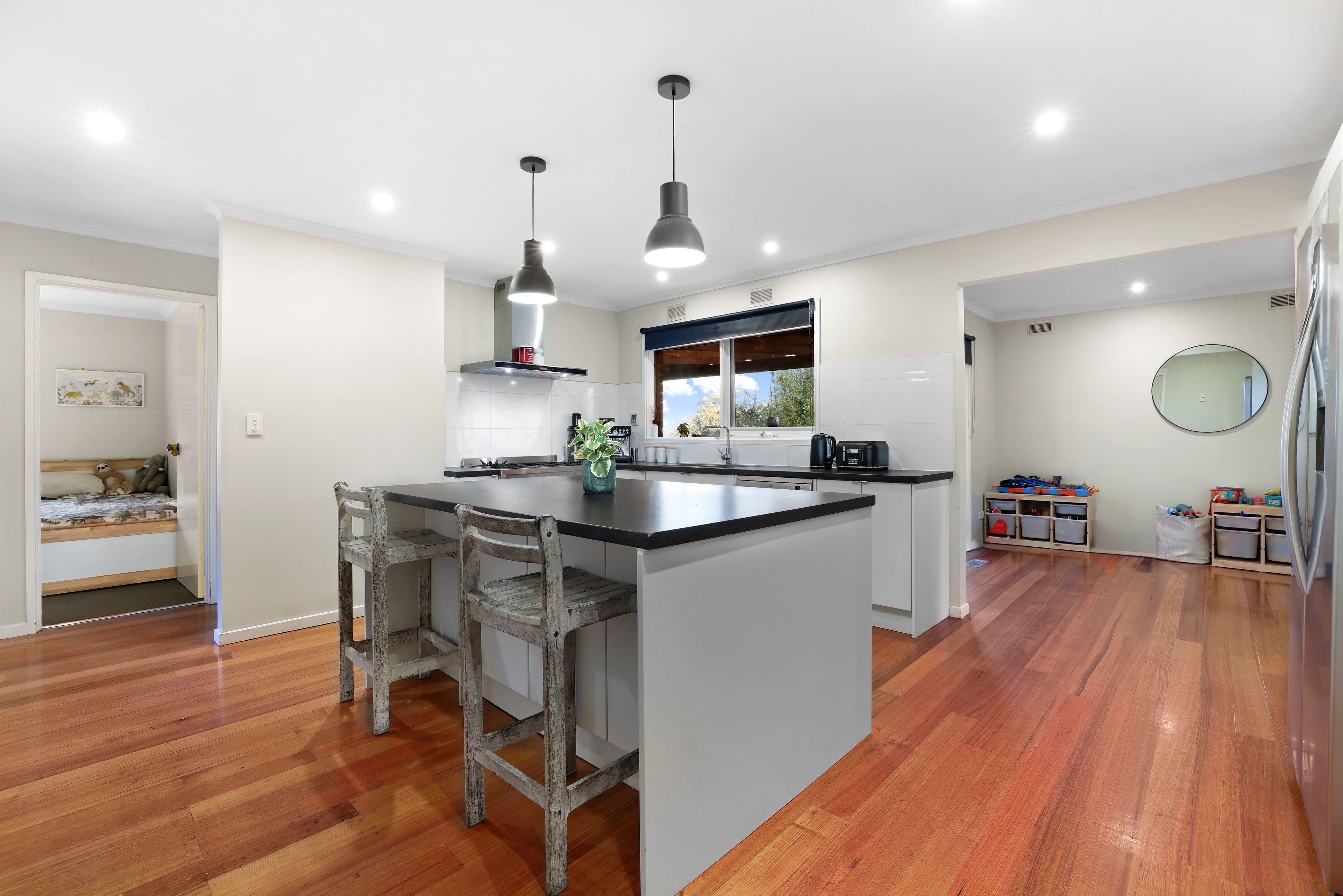 8 Courtney Square, Wantirna VIC 3152, Wantirna - Thumbnail 6