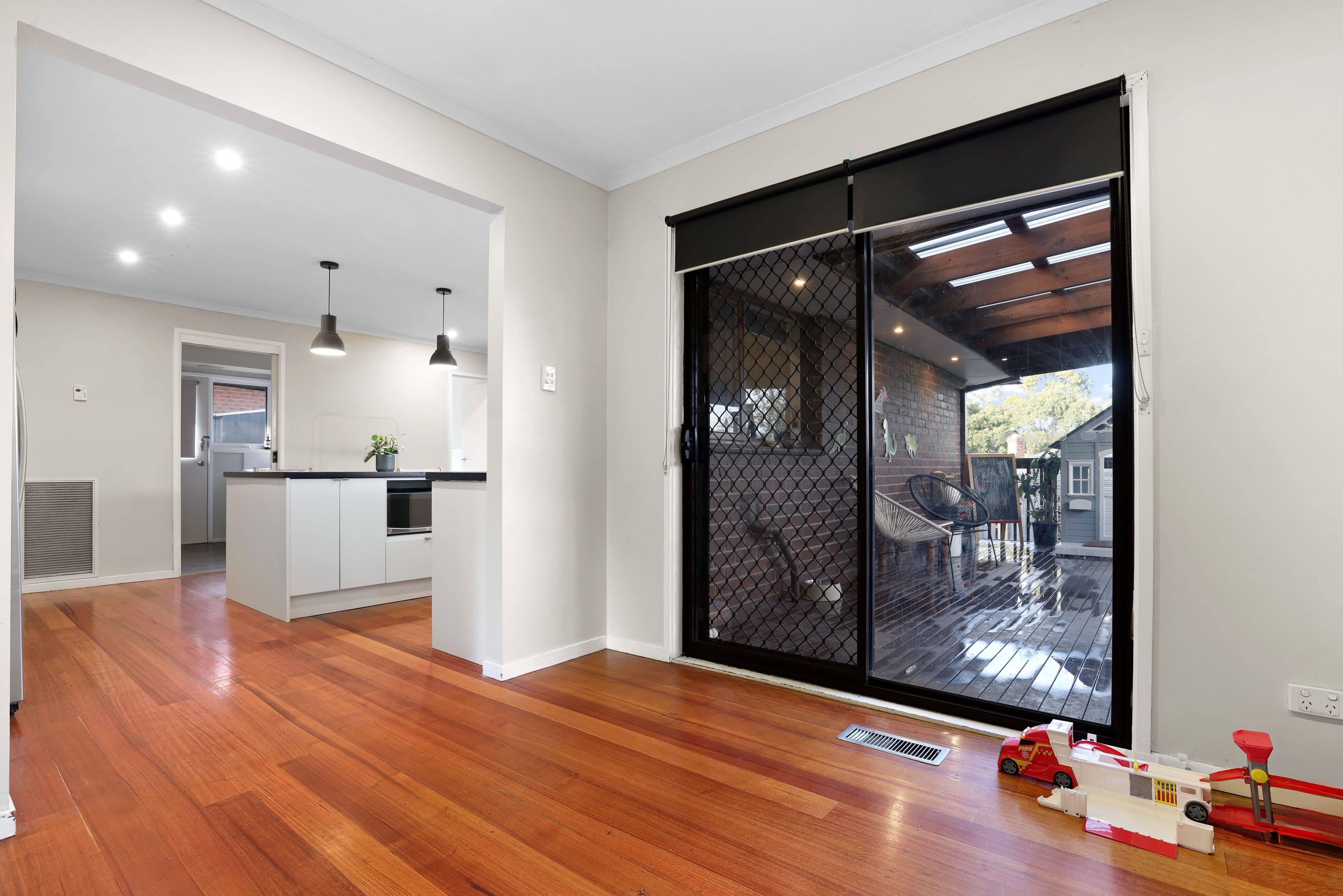 8 Courtney Square, Wantirna VIC 3152, Wantirna - Thumbnail 8