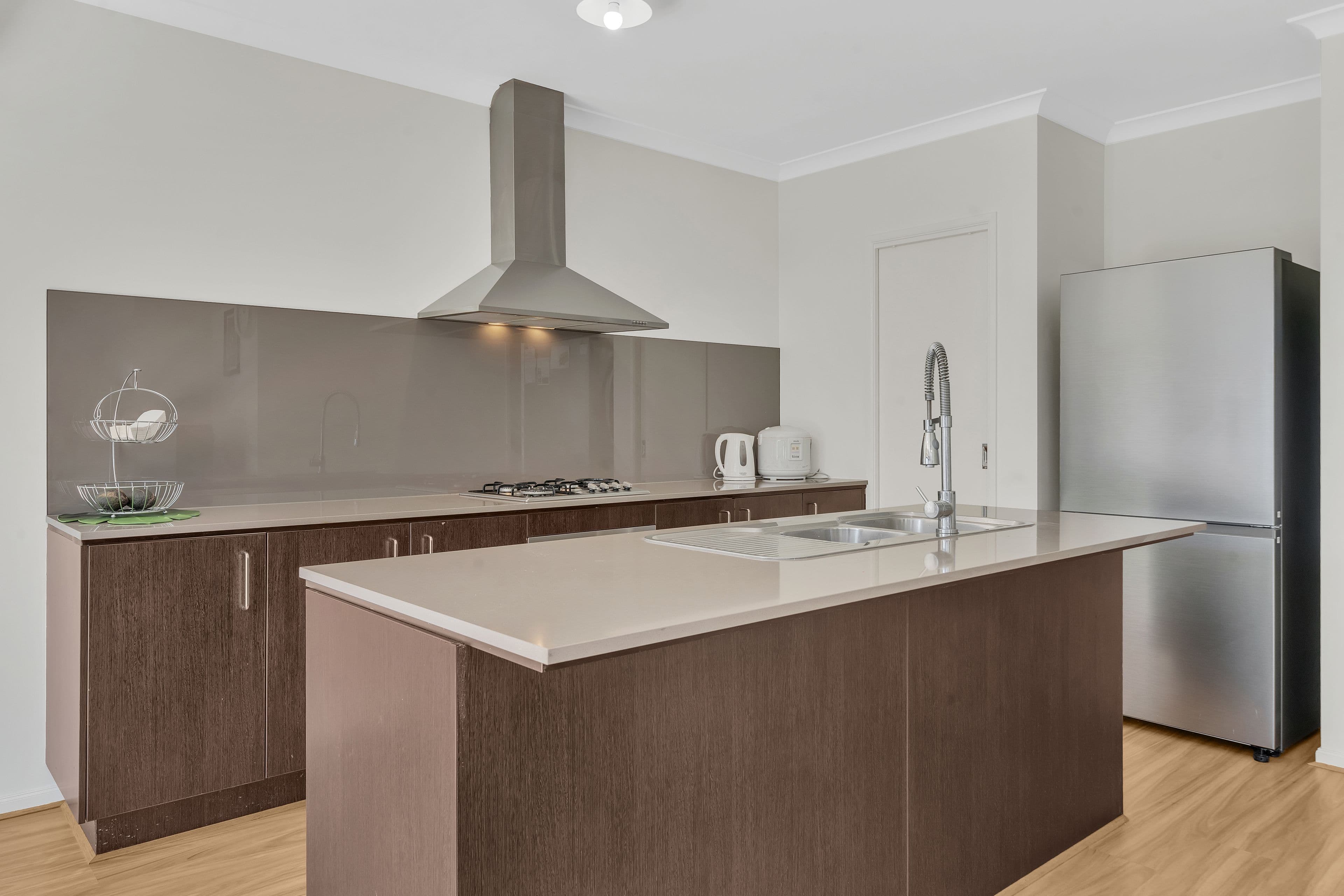 9 Eminence Drive, Cranbourne West VIC 3977, Cranbourne West - Thumbnail 2