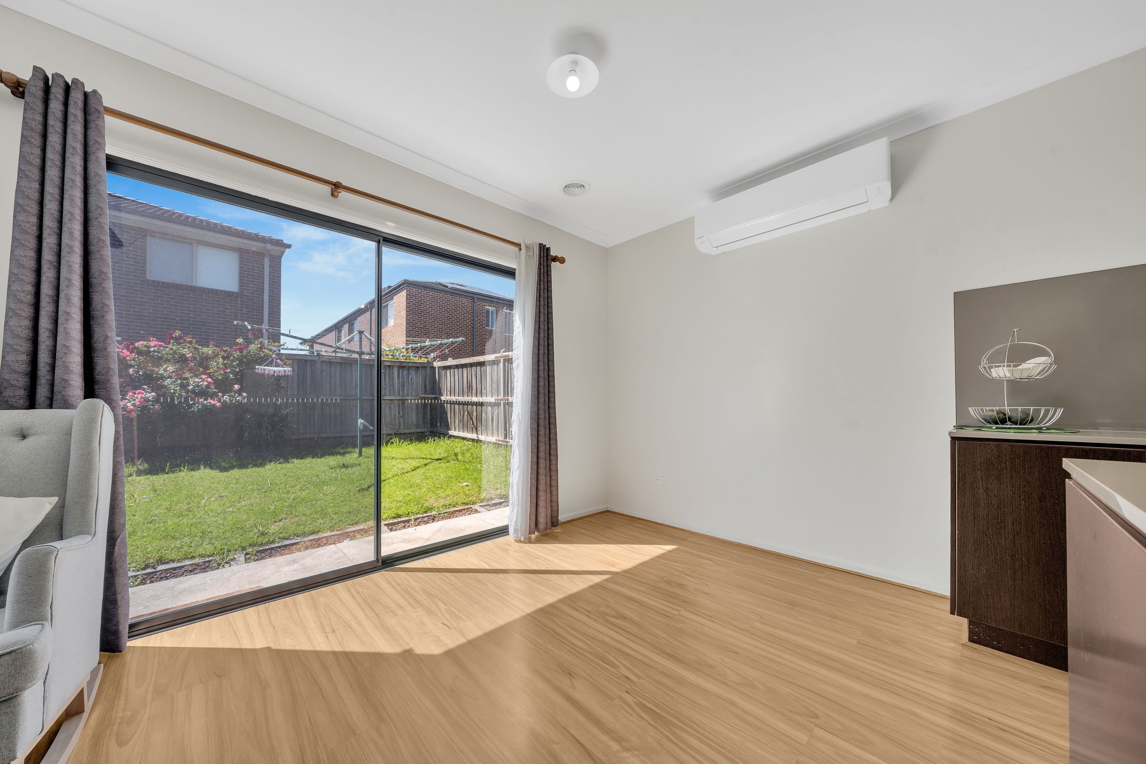 9 Eminence Drive, Cranbourne West VIC 3977, Cranbourne West - Thumbnail 3