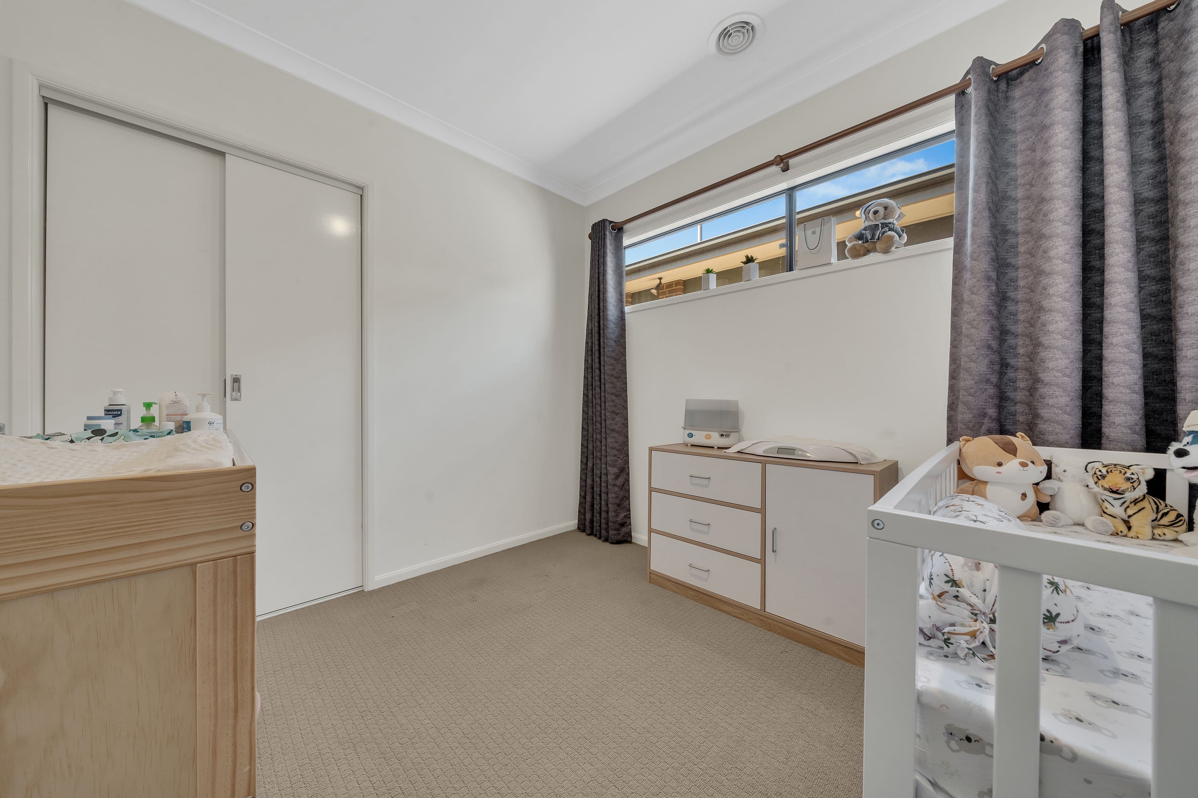9 Eminence Drive, Cranbourne West VIC 3977, Cranbourne West - Thumbnail 7