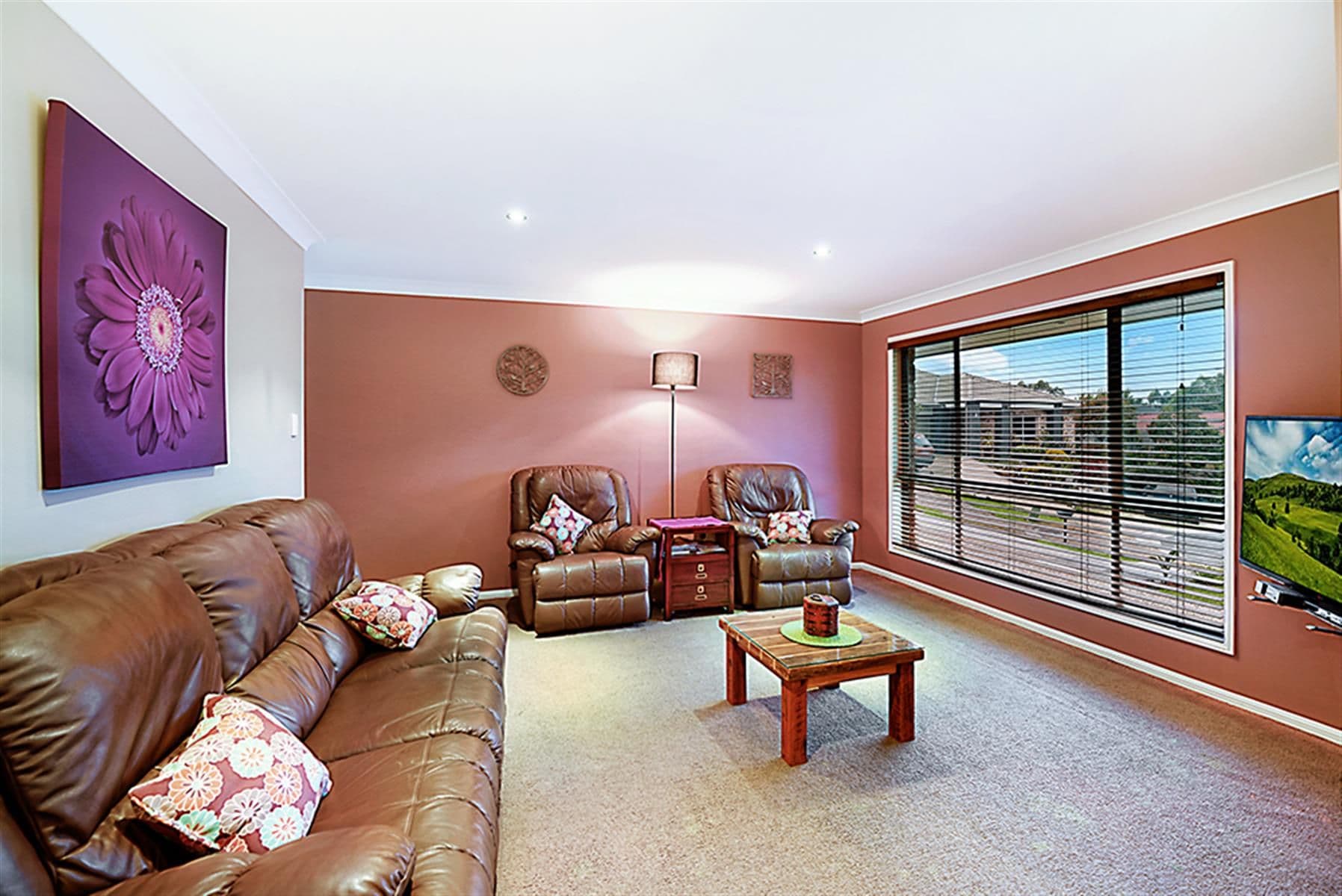 8 Lim Court, Upper Coomera QLD 4209, Upper Coomera - Thumbnail 2