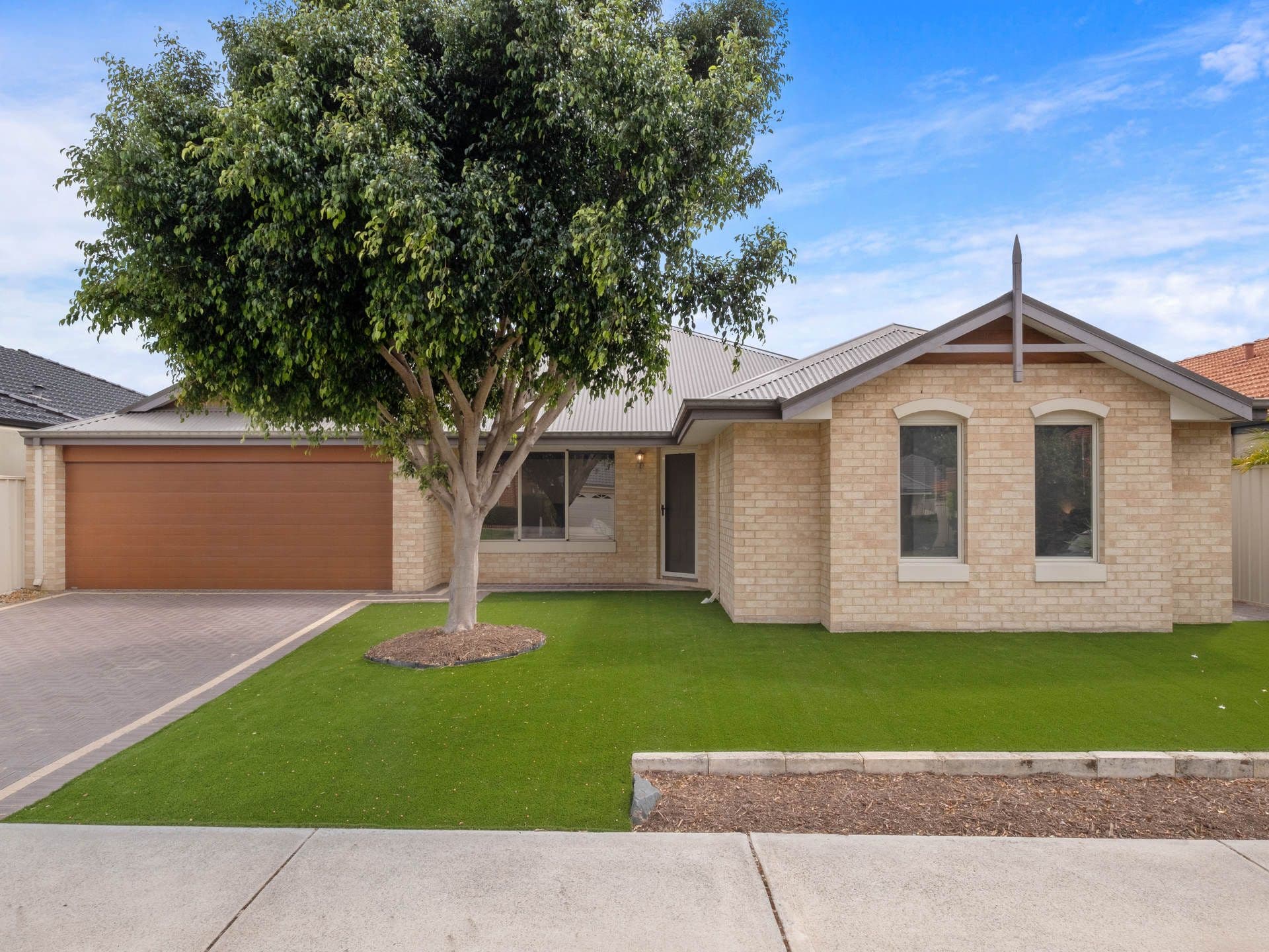 7 Lockeport Approach, Madeley WA 6065, Madeley - Thumbnail 2