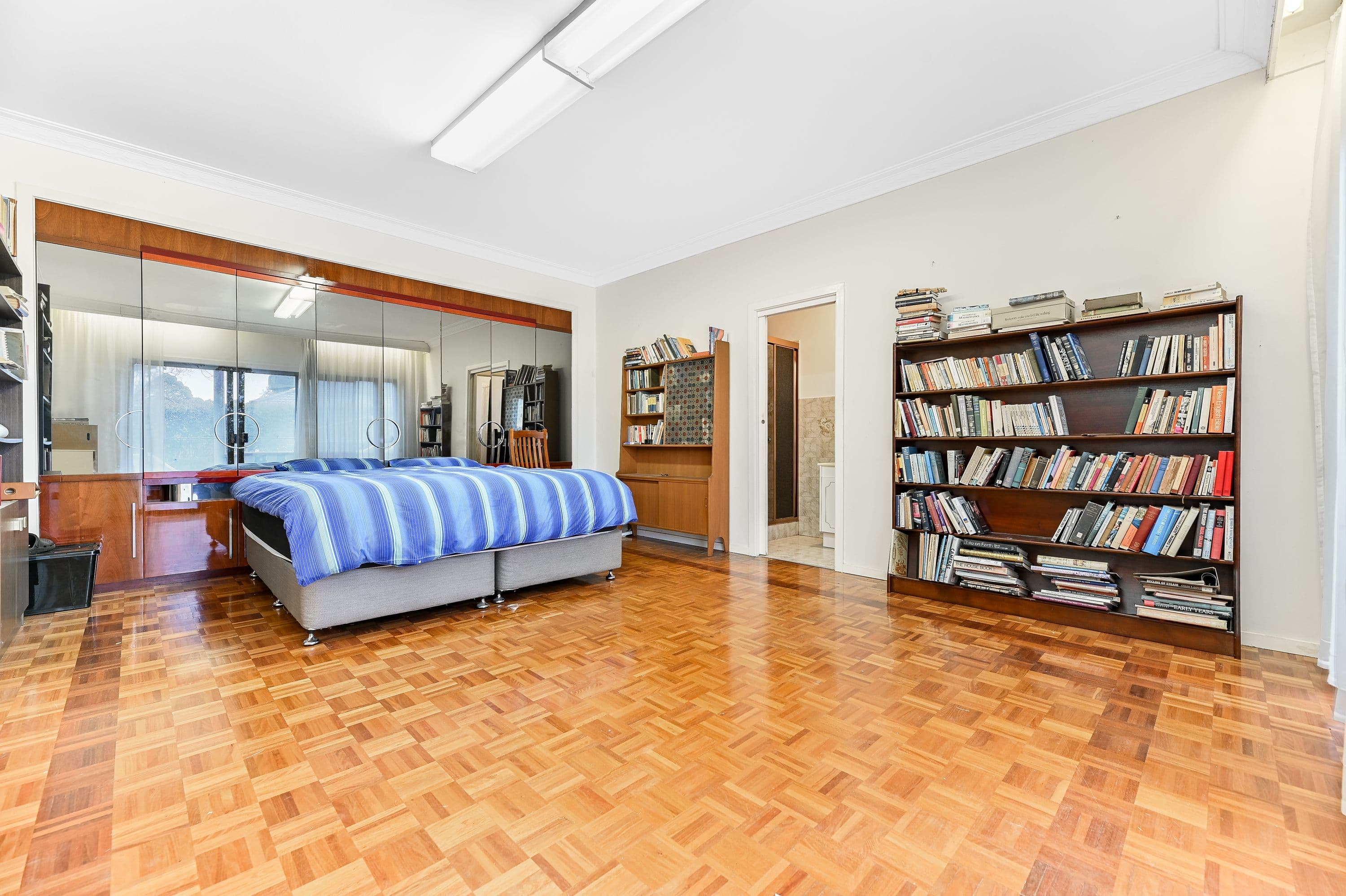 19 Davis Street, Burwood East VIC 3151, Burwood East - Thumbnail 5