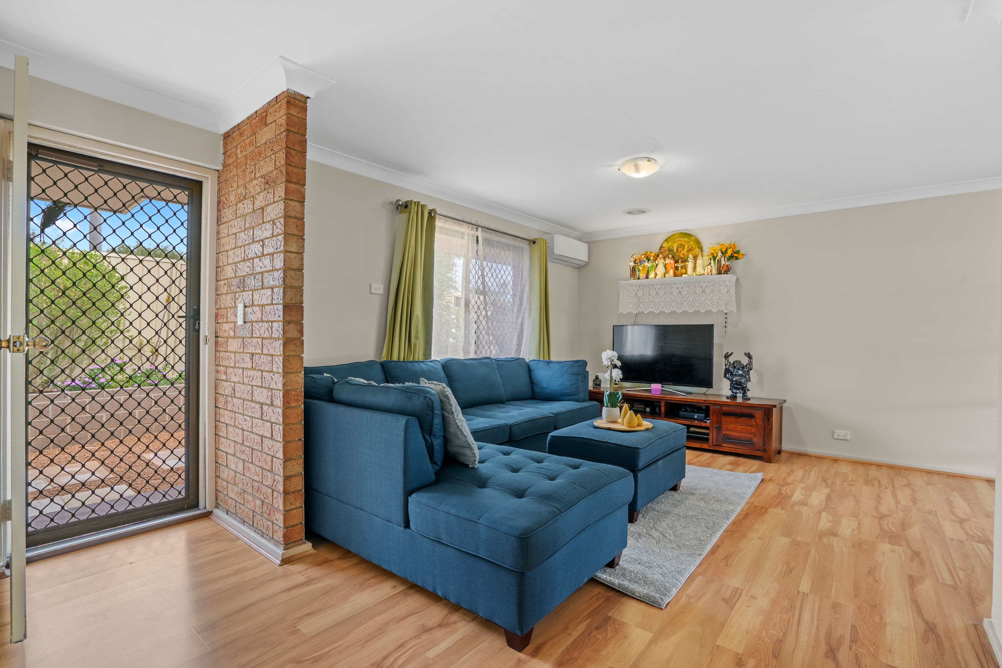 94 Spencer Road, Langford WA 6147, Langford - Thumbnail 2