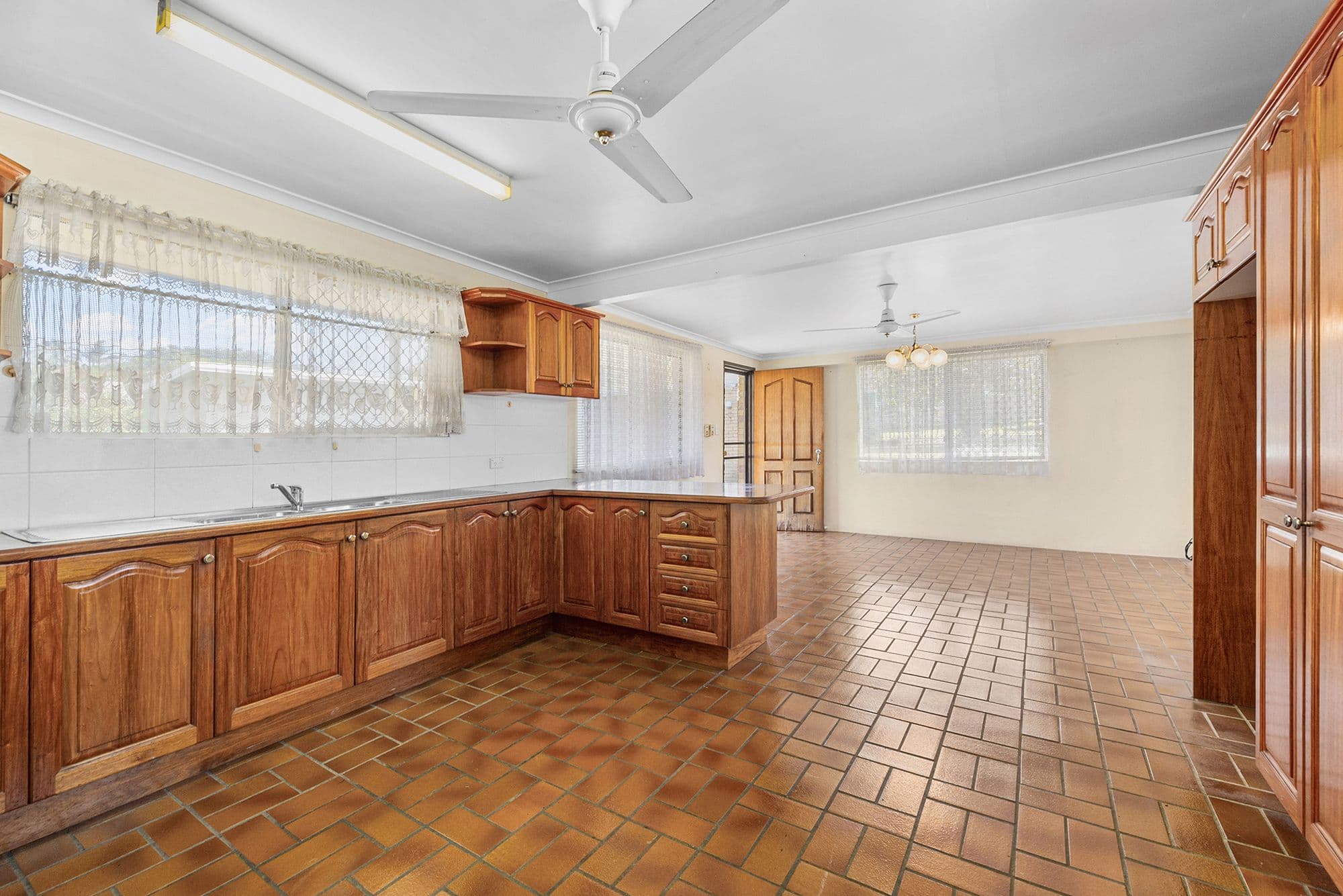 12 Blackwood Road, Geebung QLD 4034, Geebung - Thumbnail 5