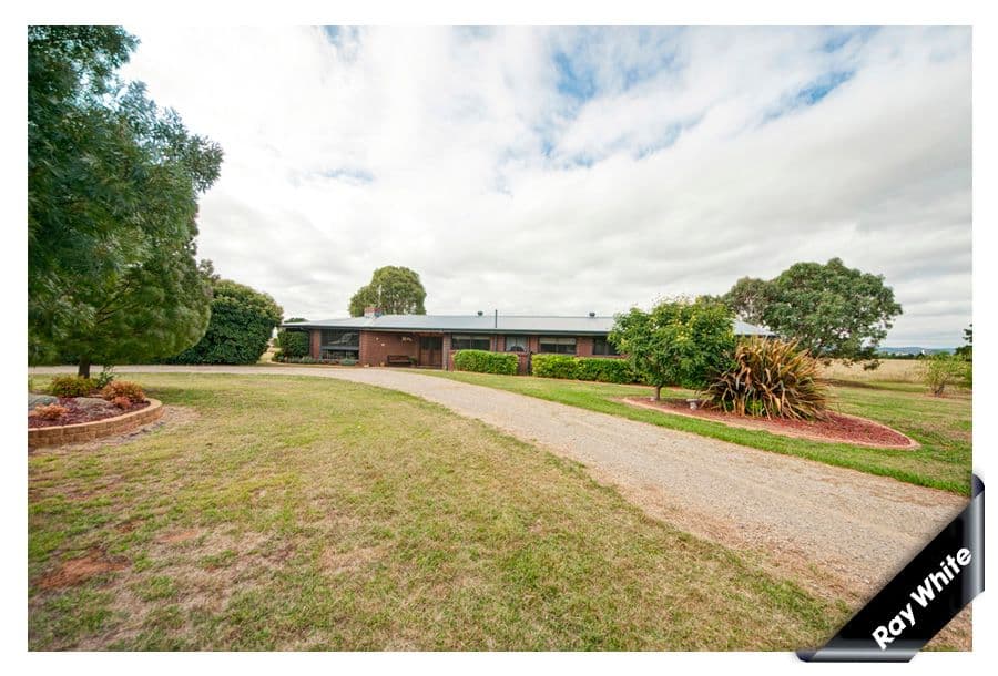 250 Woods Lane "Rose Glen", HARMAN ACT 2600, Harman - Image 1