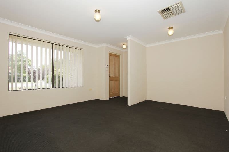 22 Quarram Way, GOSNELLS WA 6110, Gosnells - Thumbnail 3