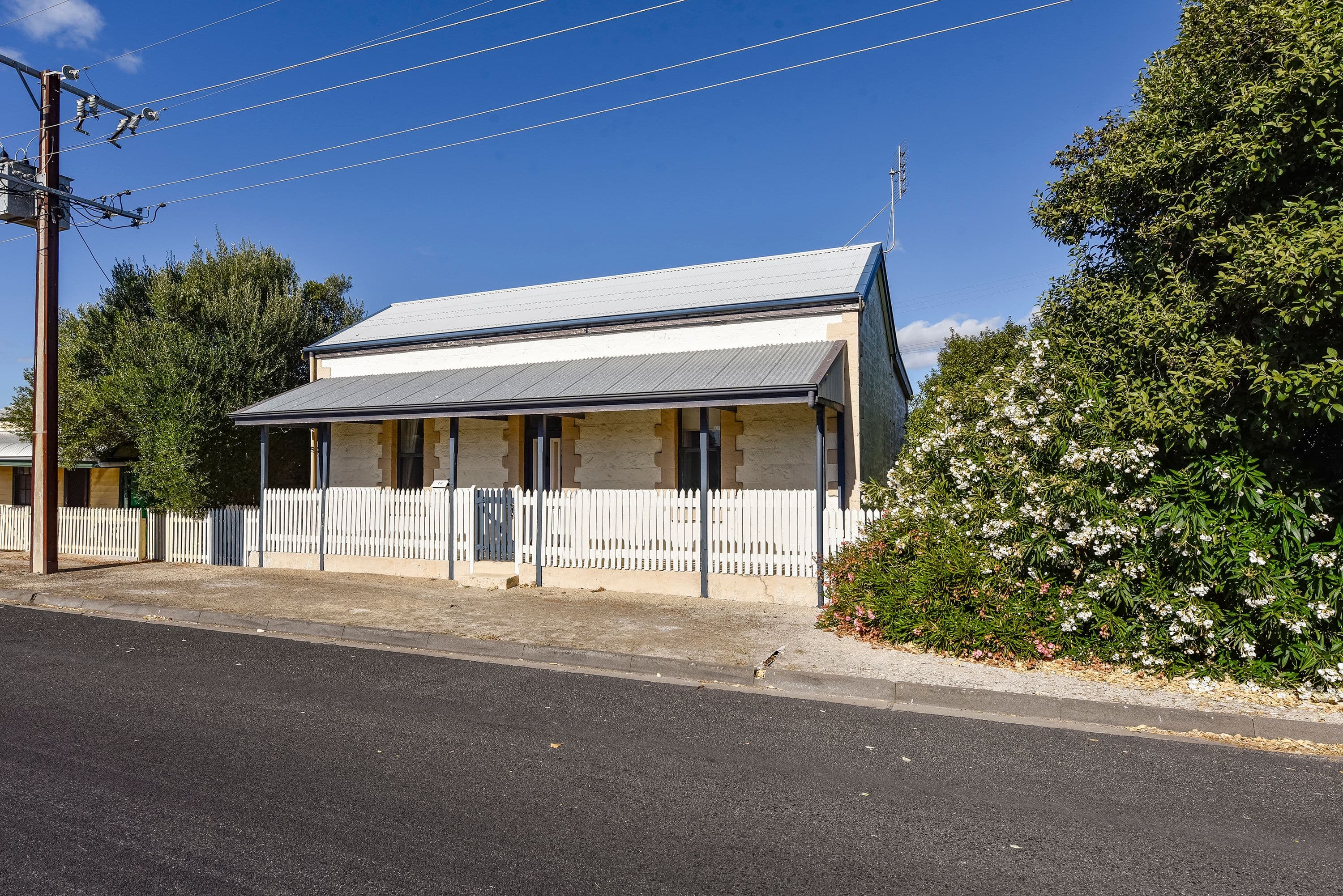 16 Cooke Street, Kingston Se SA 5275, Kingston Se - Thumbnail 2