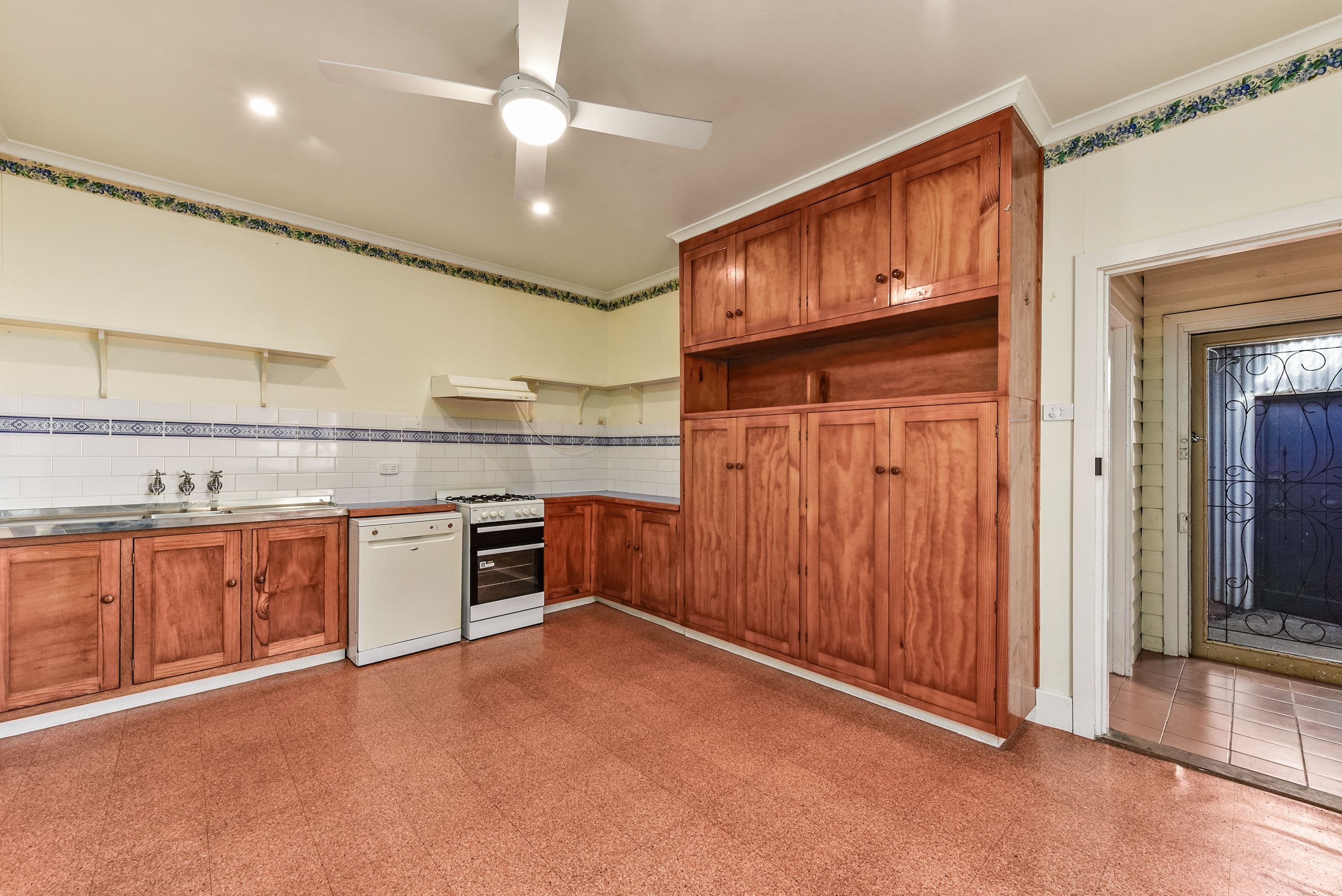 16 Cooke Street, Kingston Se SA 5275, Kingston Se - Thumbnail 8