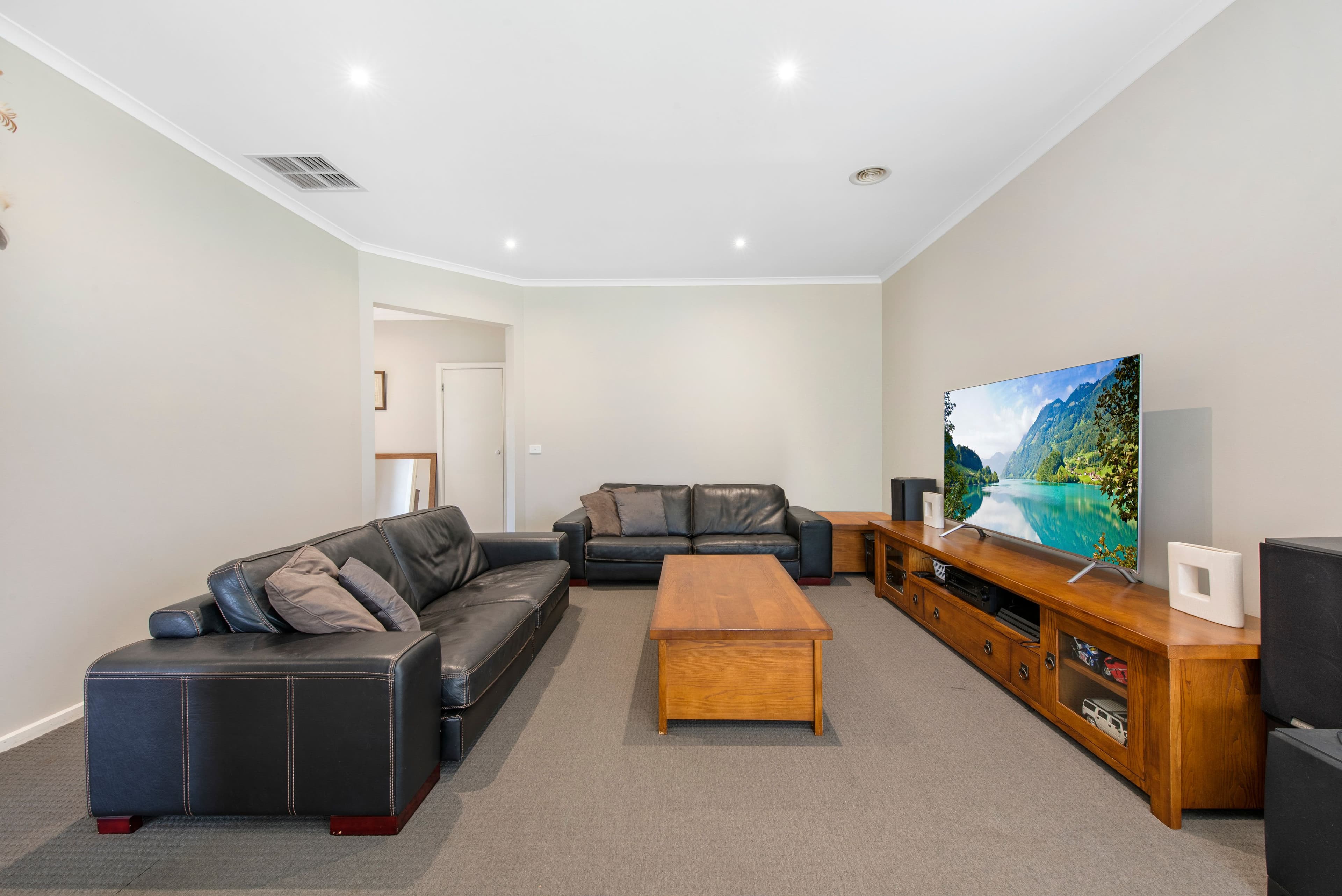 76 Loddon Drive, Taylors Hill VIC 3037, Taylors Hill - Thumbnail 2