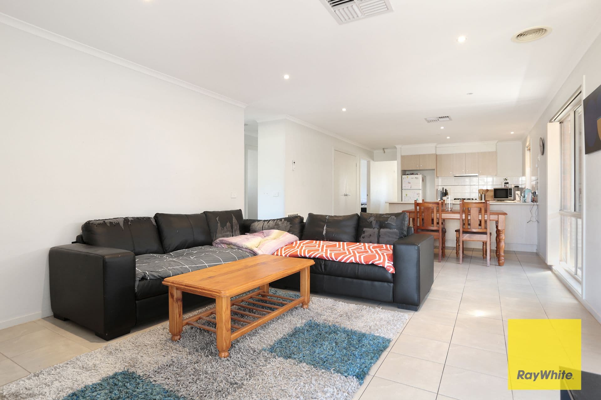 34 Emma Drive, Point Cook VIC 3030, Point Cook - Thumbnail 5