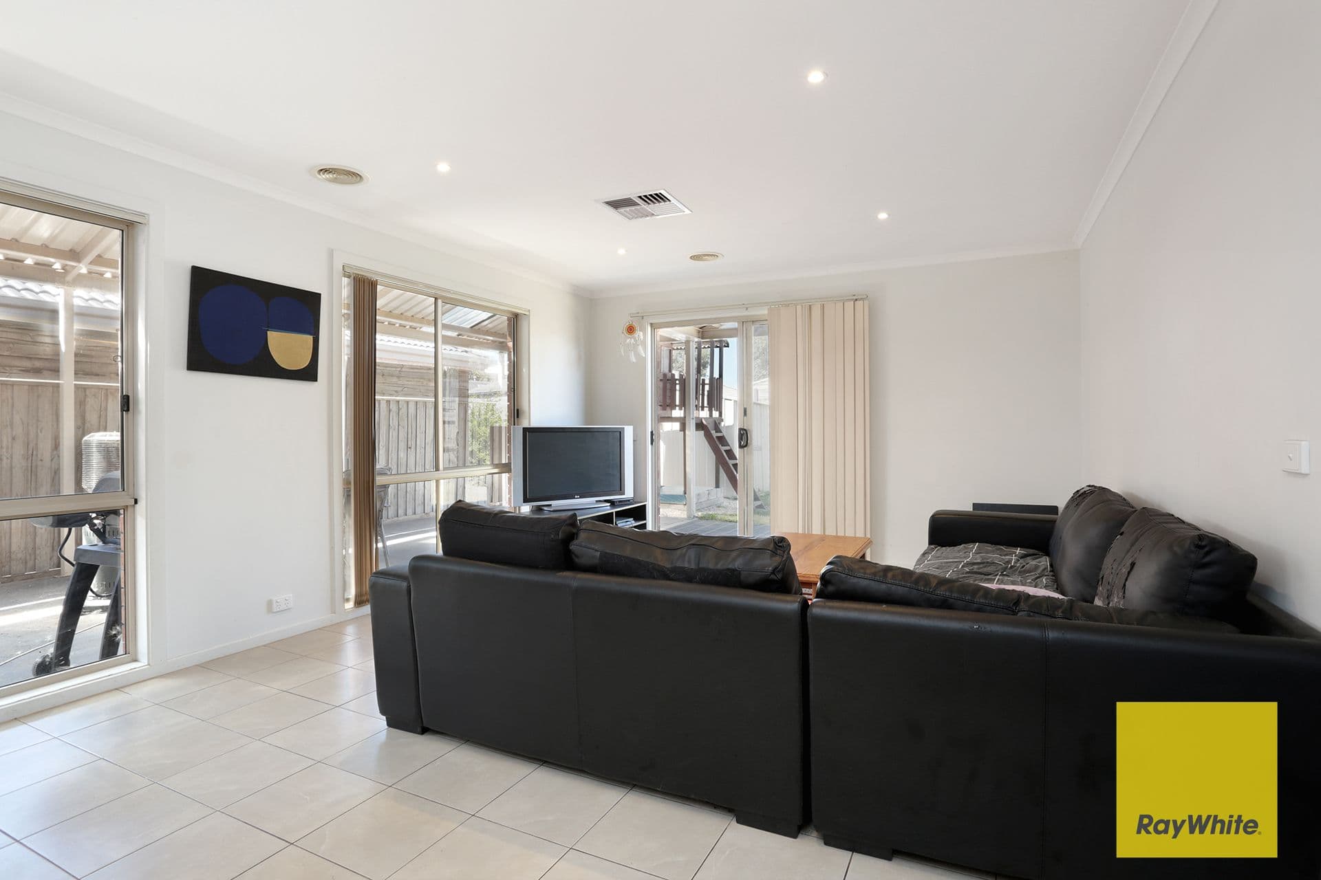 34 Emma Drive, Point Cook VIC 3030, Point Cook - Thumbnail 6