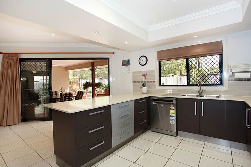 16 Elliot Street, CARSELDINE QLD 4034, Carseldine - Thumbnail 5