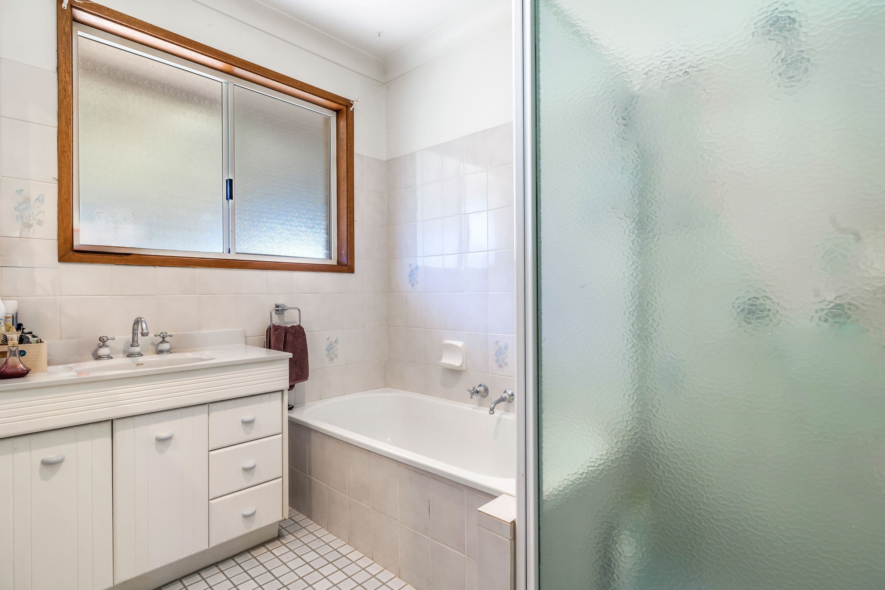 44 Karoom Drive, Glenfield Park NSW 2650, Glenfield Park - Thumbnail 6
