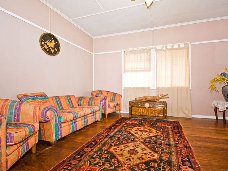 11 Range Avenue, BRIGHTON QLD 4017, Brighton - Thumbnail 4