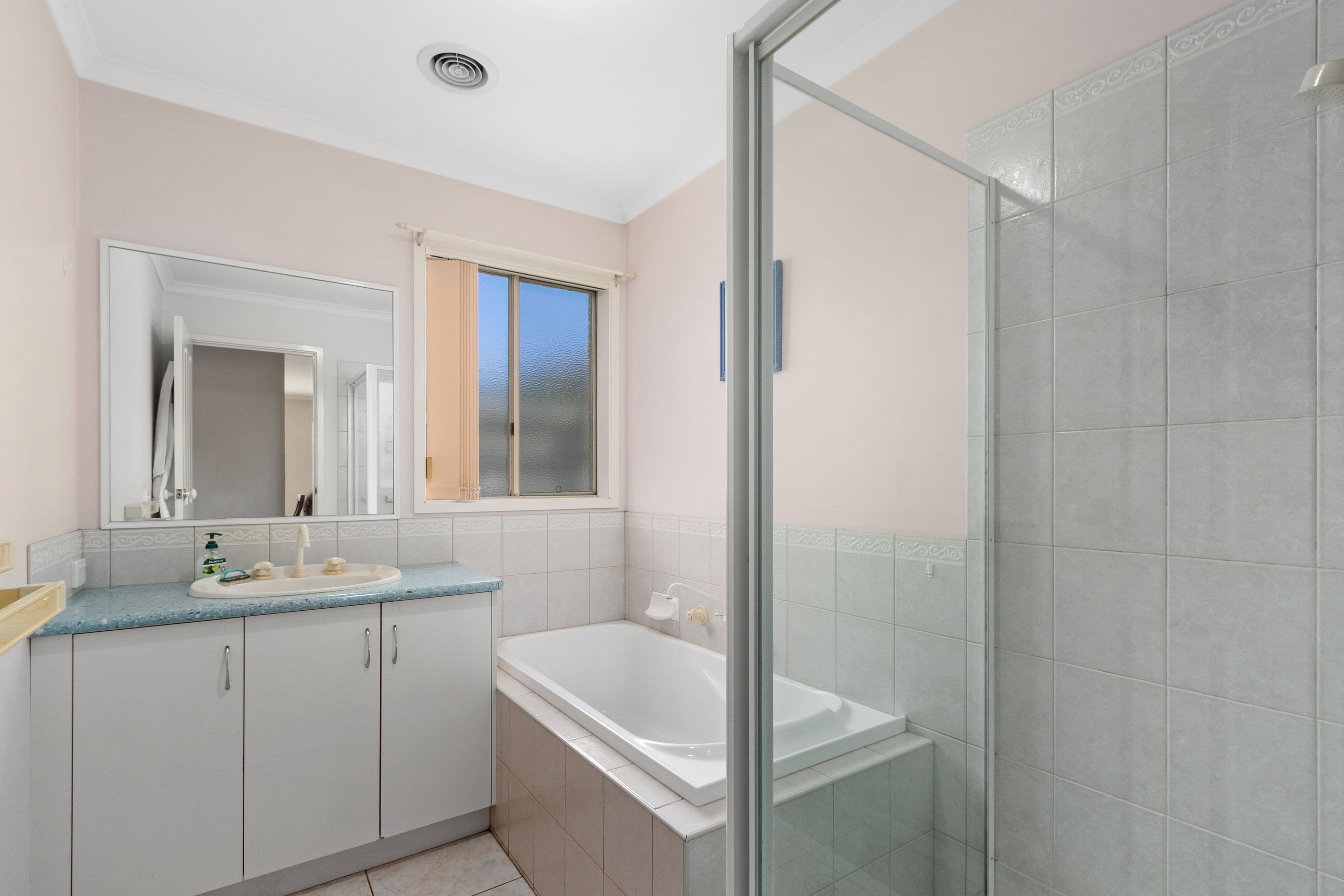 20 Chestnut Avenue, Morwell VIC 3840, Morwell - Thumbnail 3