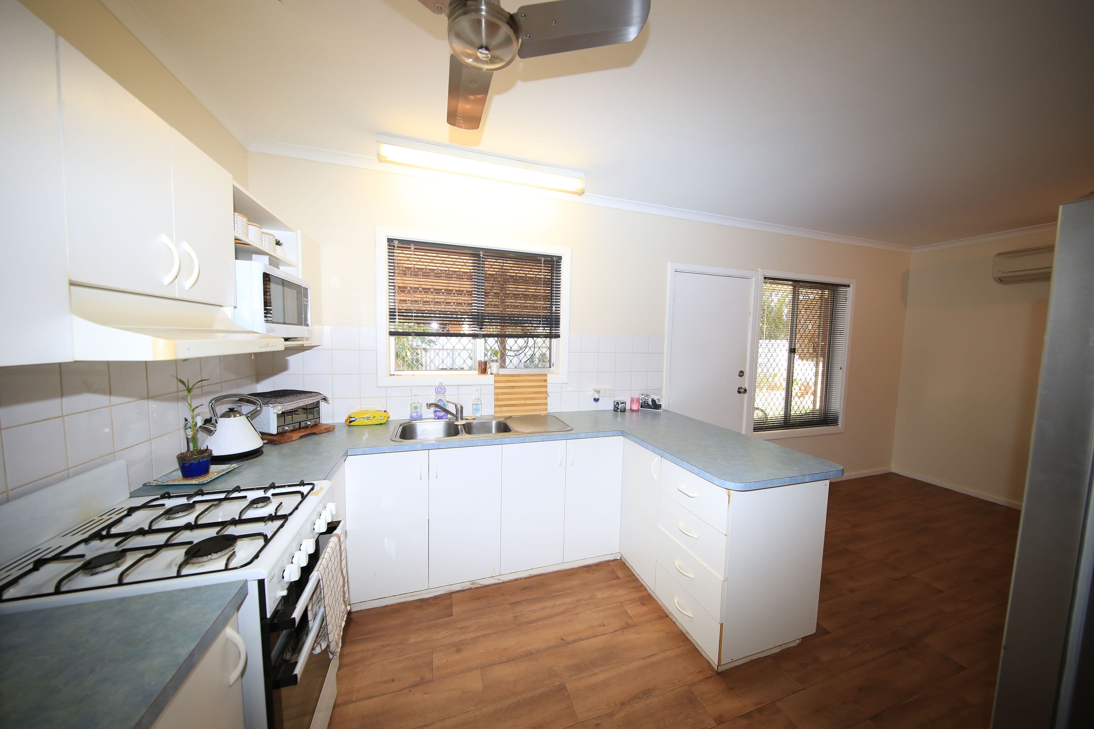 17 Zanetti Way, Nickol WA 6714, Nickol - Thumbnail 2