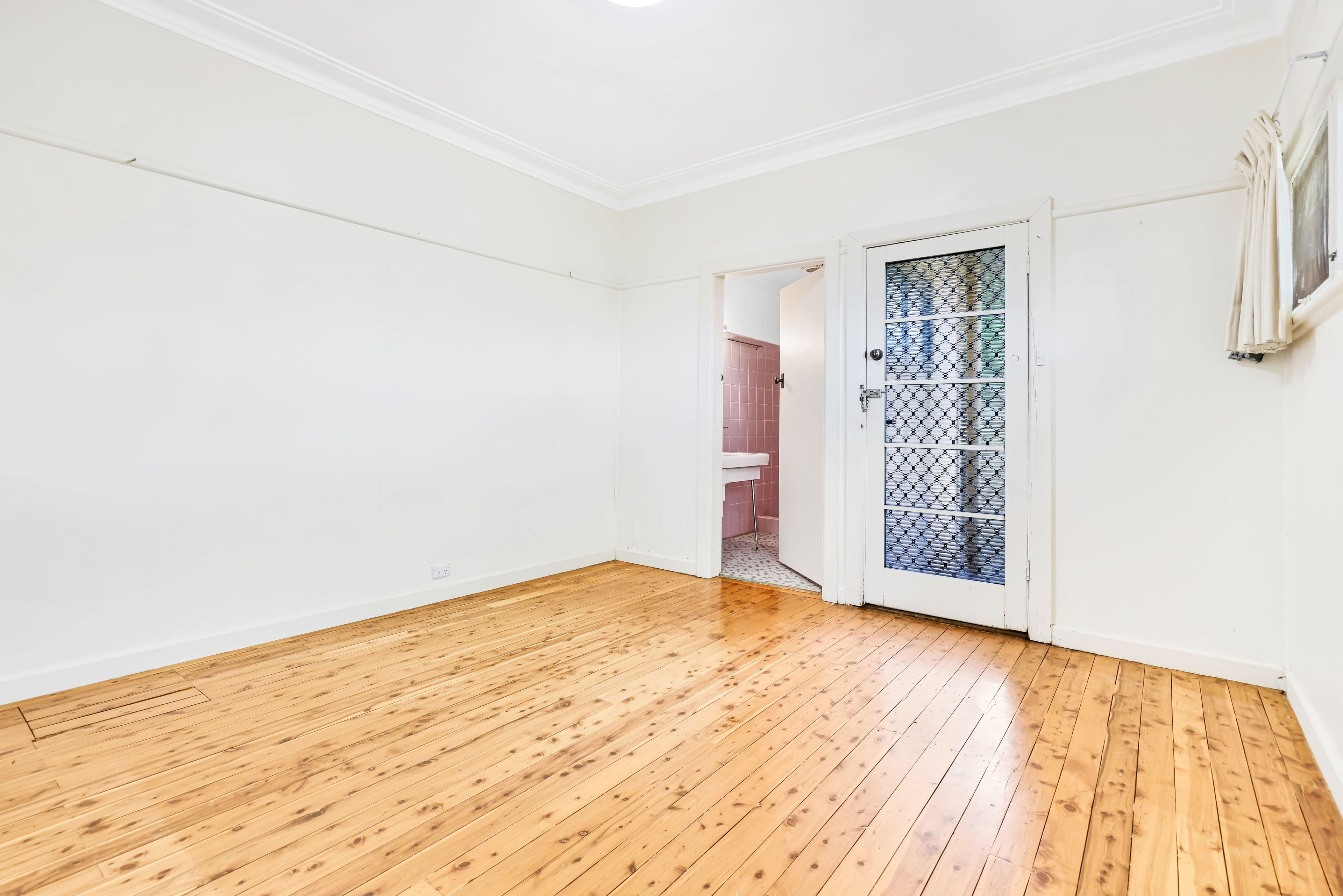 2 Varley Avenue, Tamworth NSW 2340, East Tamworth - Thumbnail 6