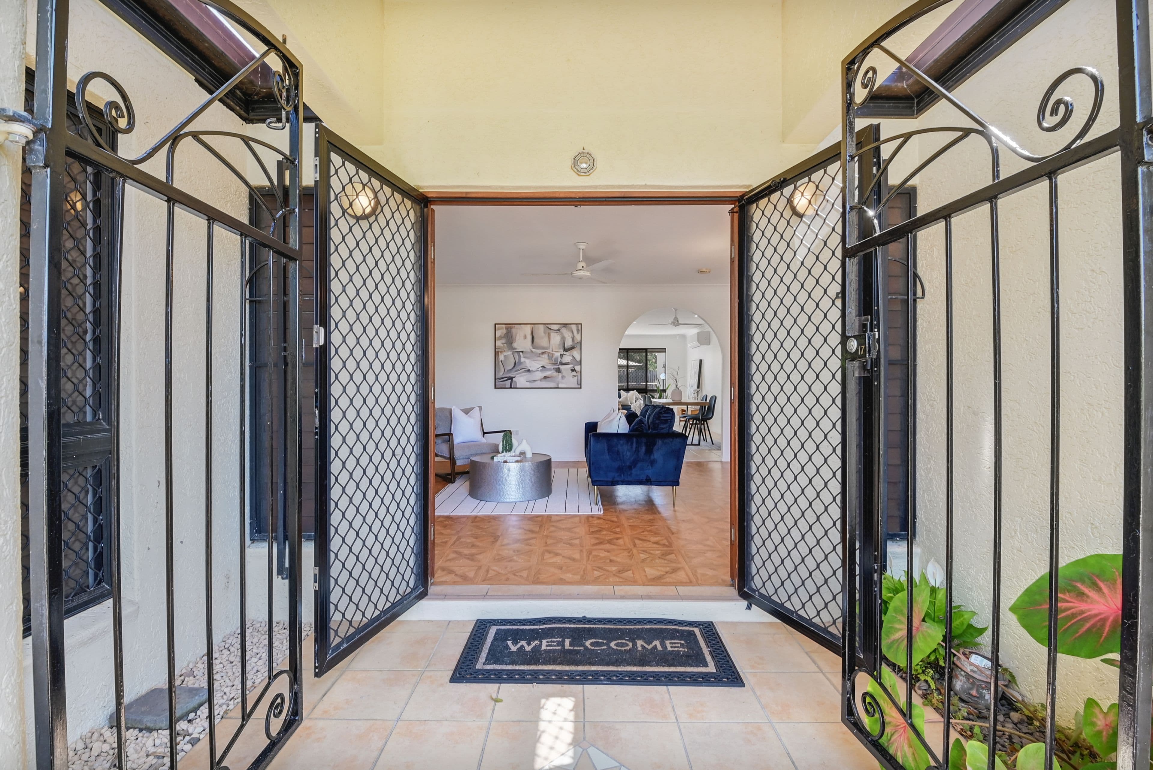 17 Steele Place, Kirwan QLD 4817, Kirwan - Thumbnail 2