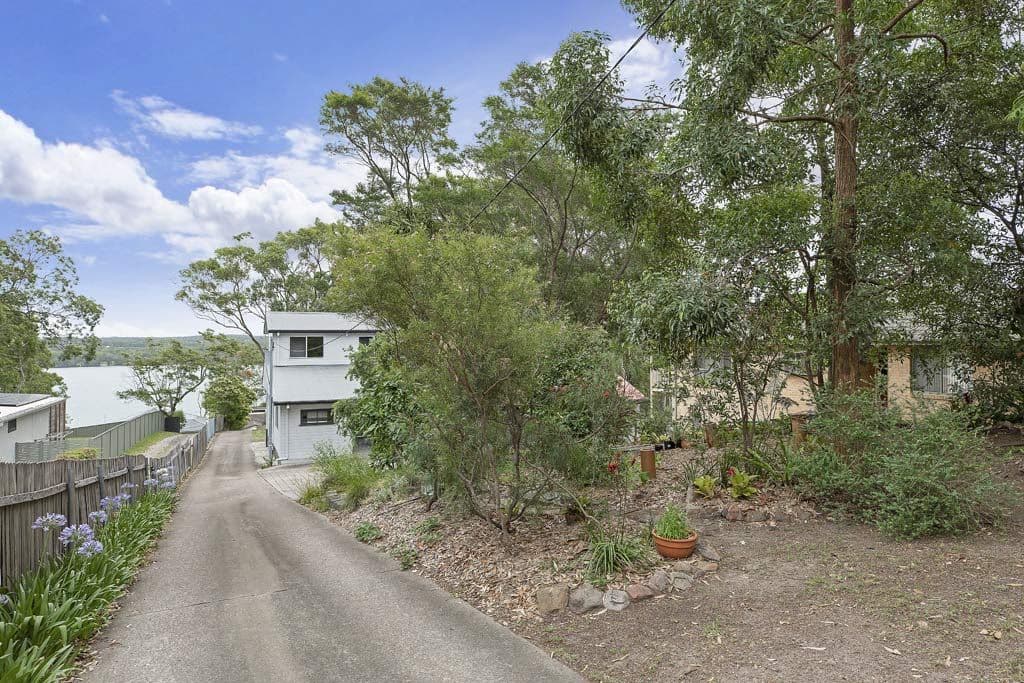 19 Coal Point Road, Coal Point NSW 2283, Coal Point - Image 1